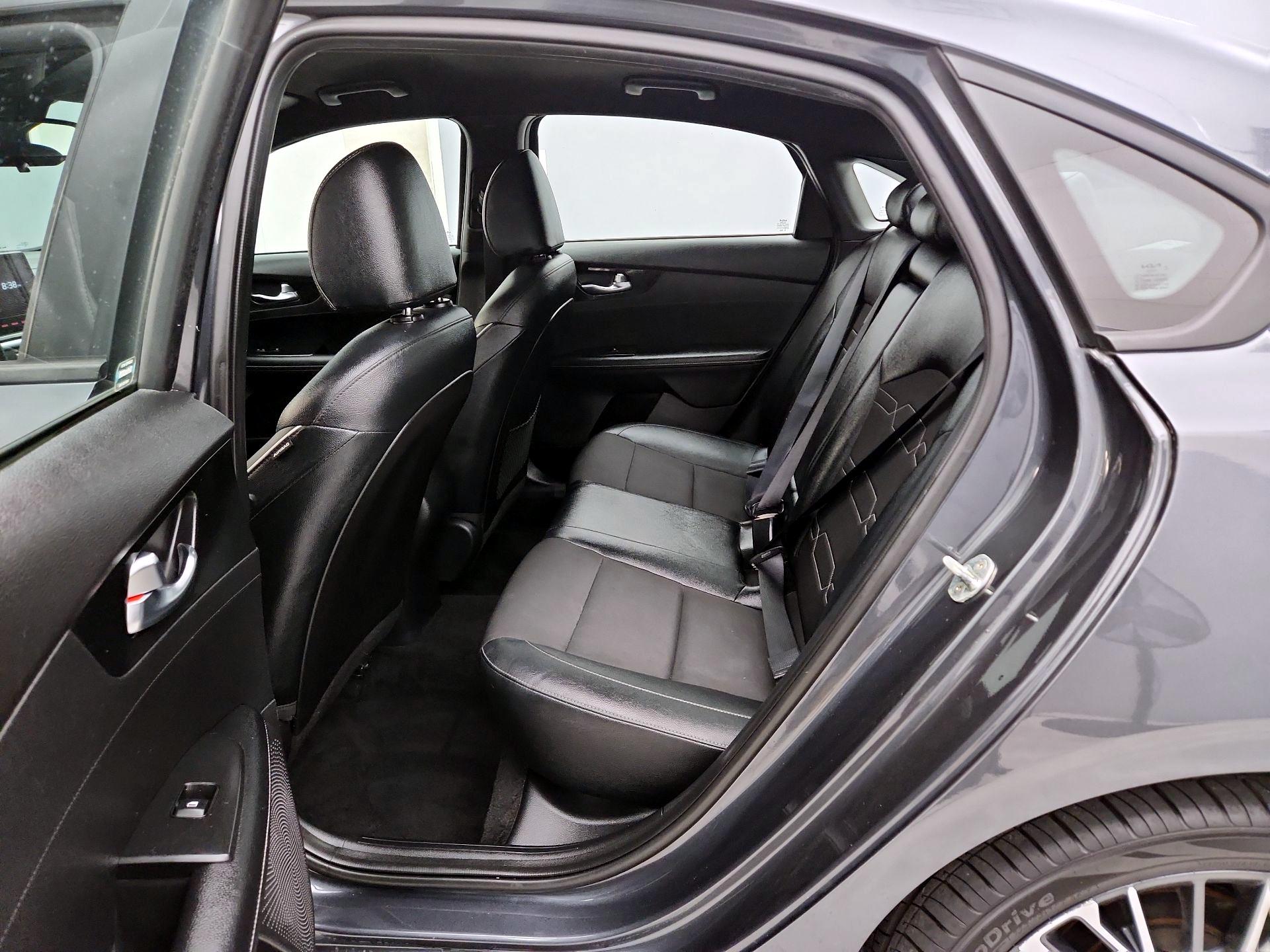 Thumbnail: 2022 Kia Forte - 20