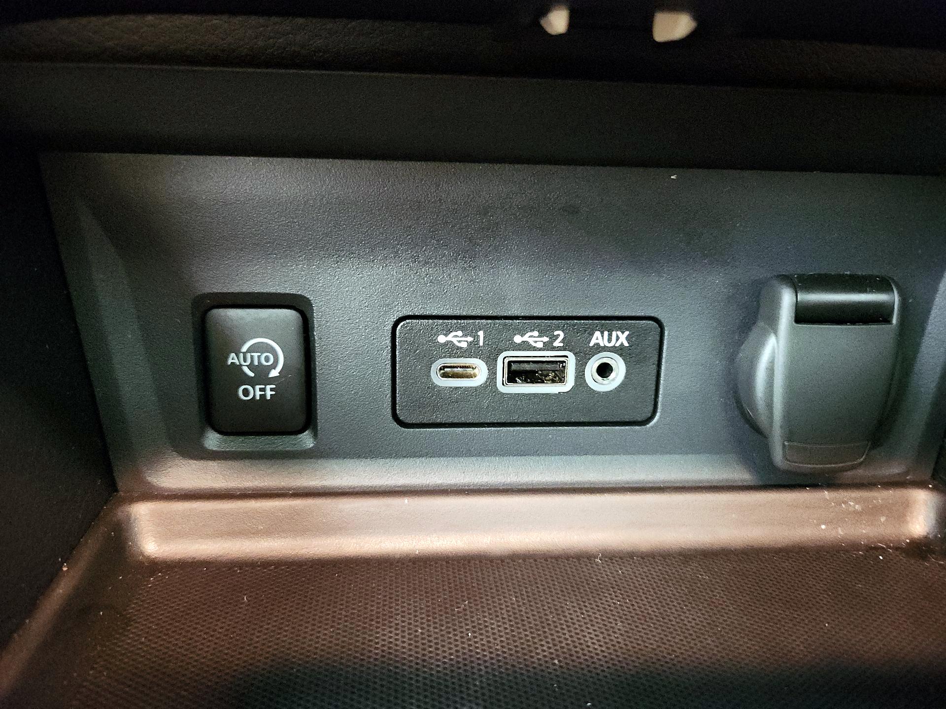 Thumbnail: 2024 Nissan Sentra - 18