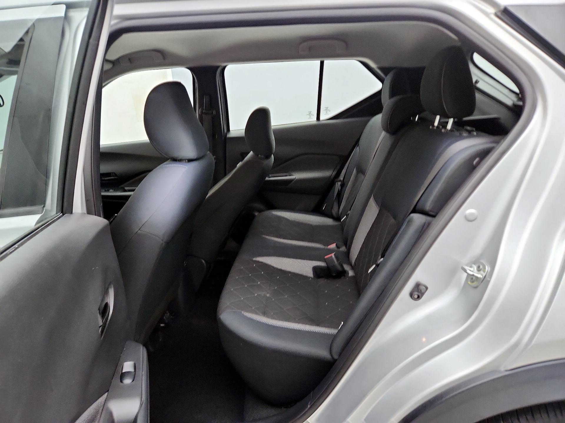 Thumbnail: 2020 Nissan Kicks - 19