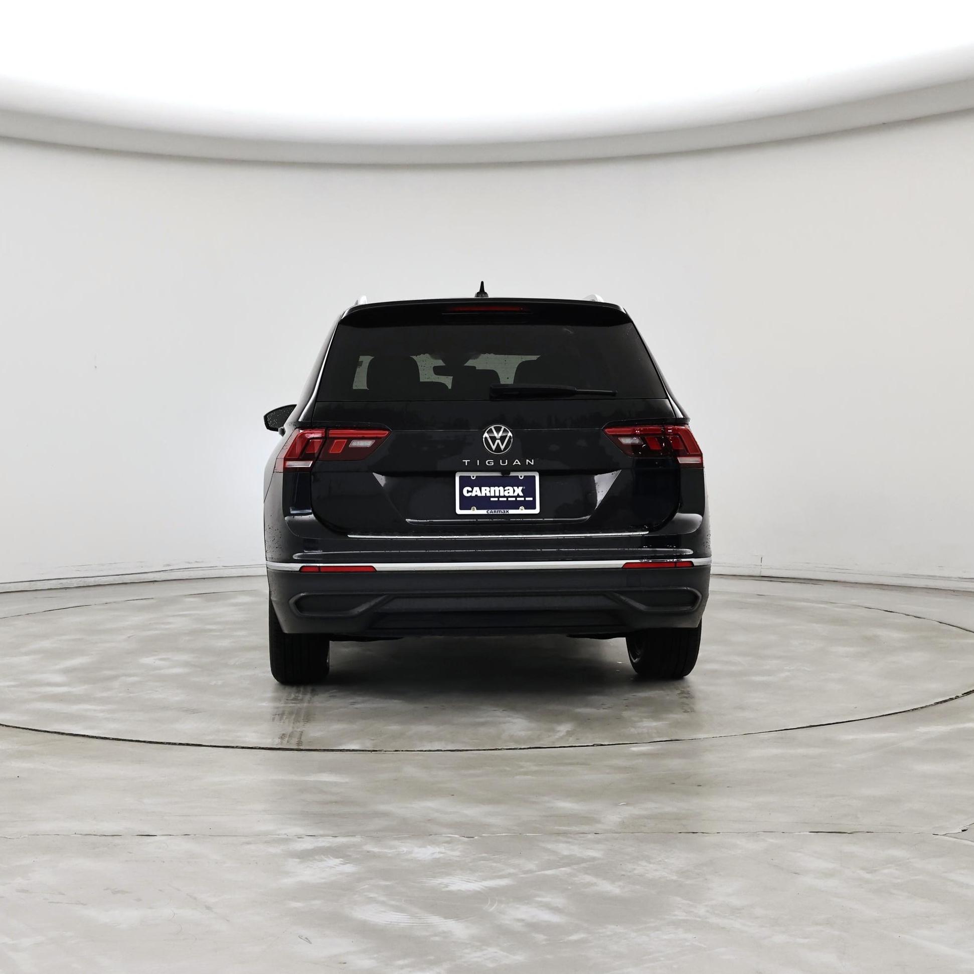 Thumbnail: 2024 Volkswagen Tiguan - 6