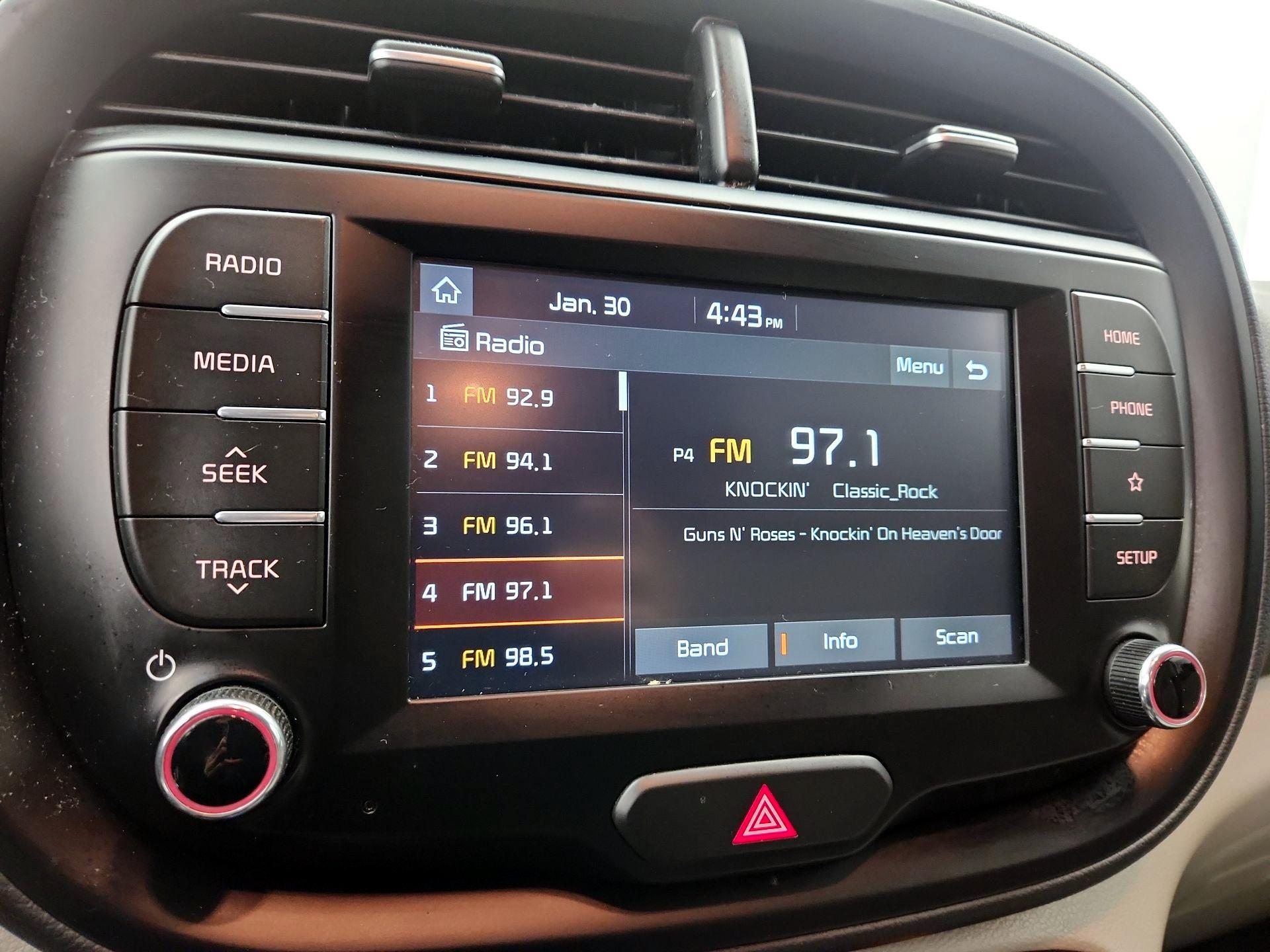 Thumbnail: 2021 Kia Soul - 15