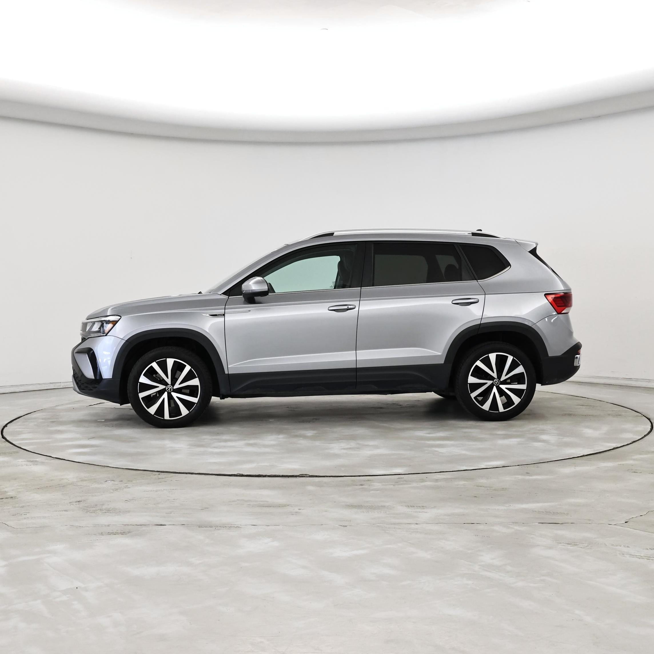 Thumbnail: 2024 Volkswagen Taos - 3