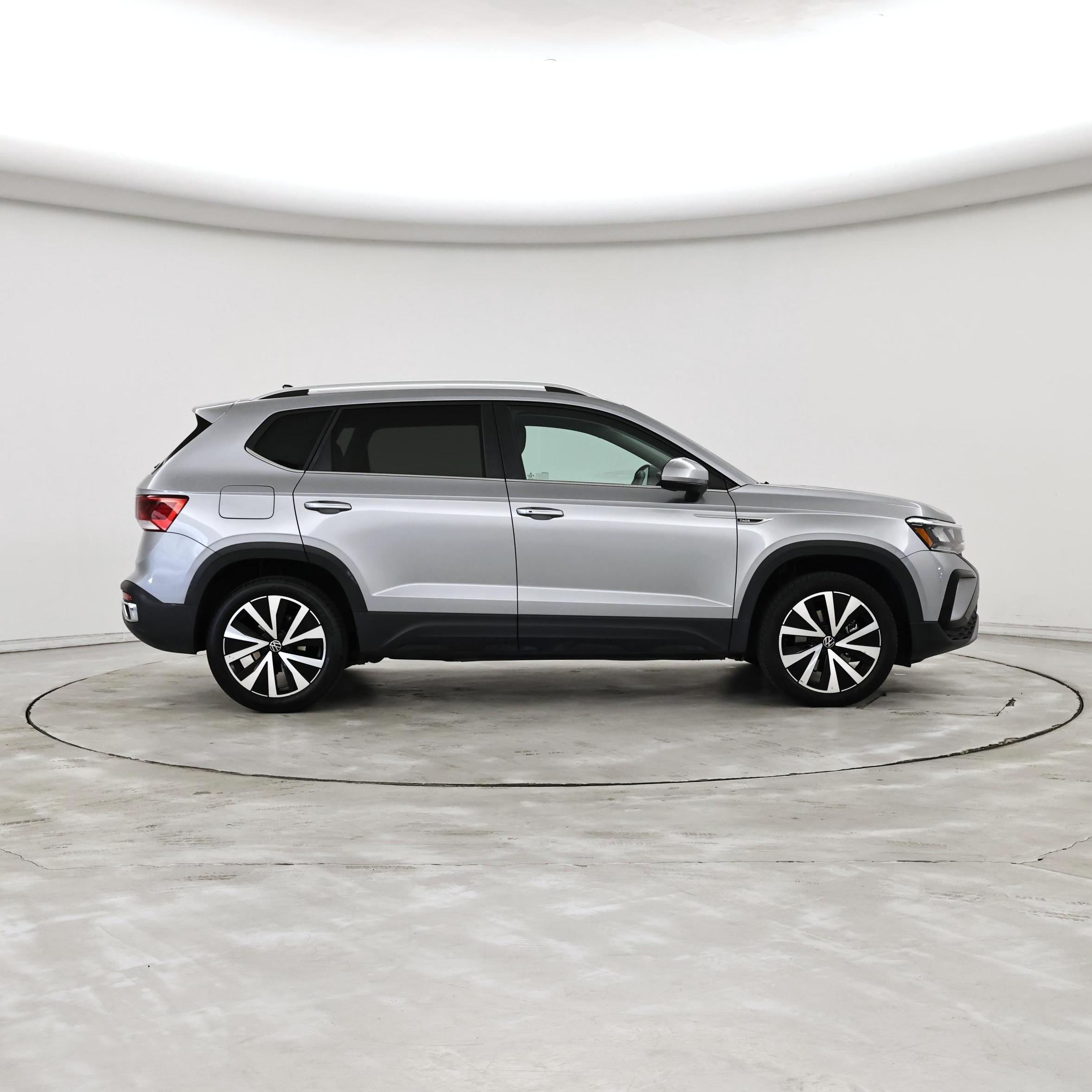 Thumbnail: 2024 Volkswagen Taos - 7