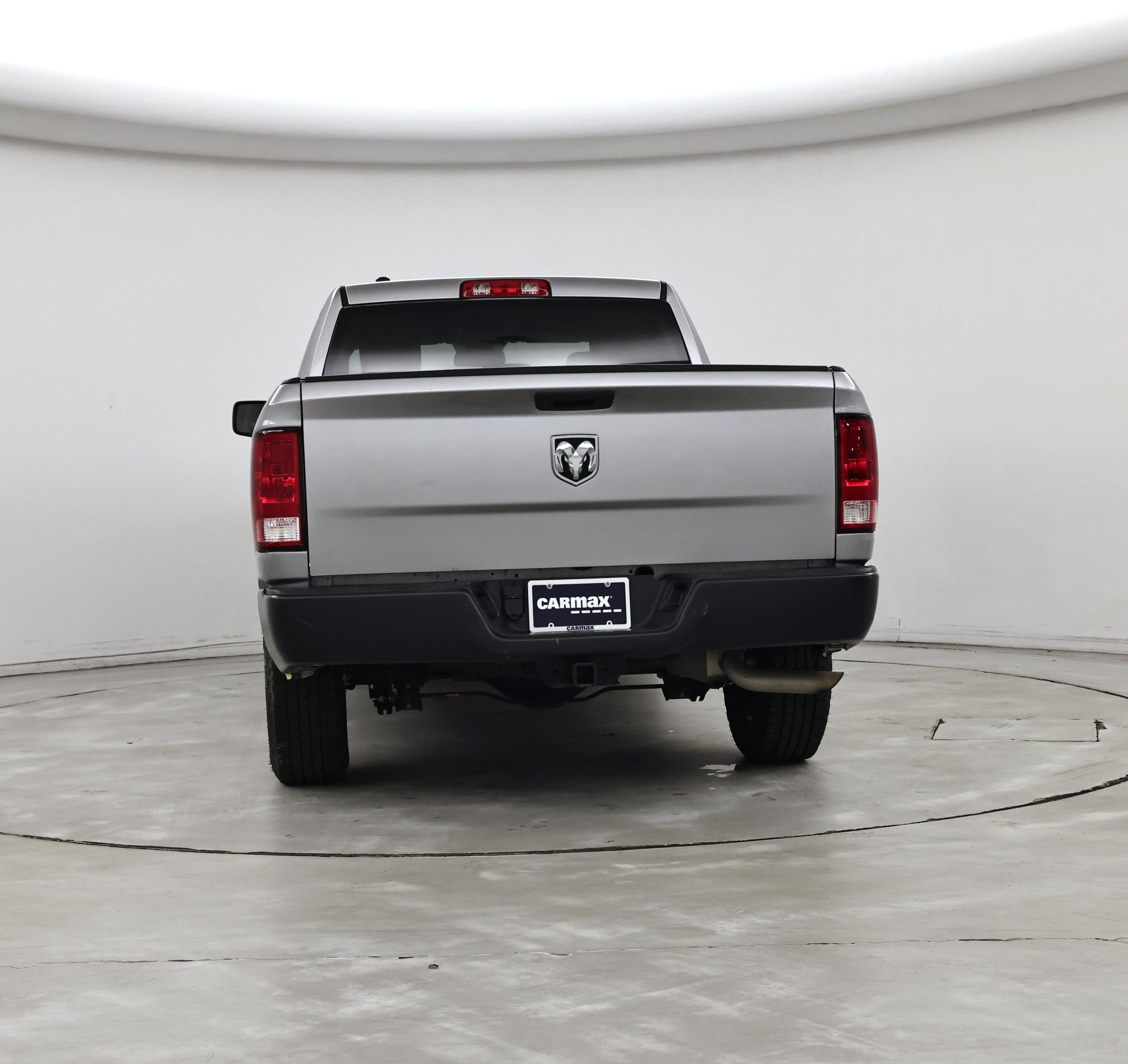 Thumbnail: 2020 RAM 1500 Classic - 6