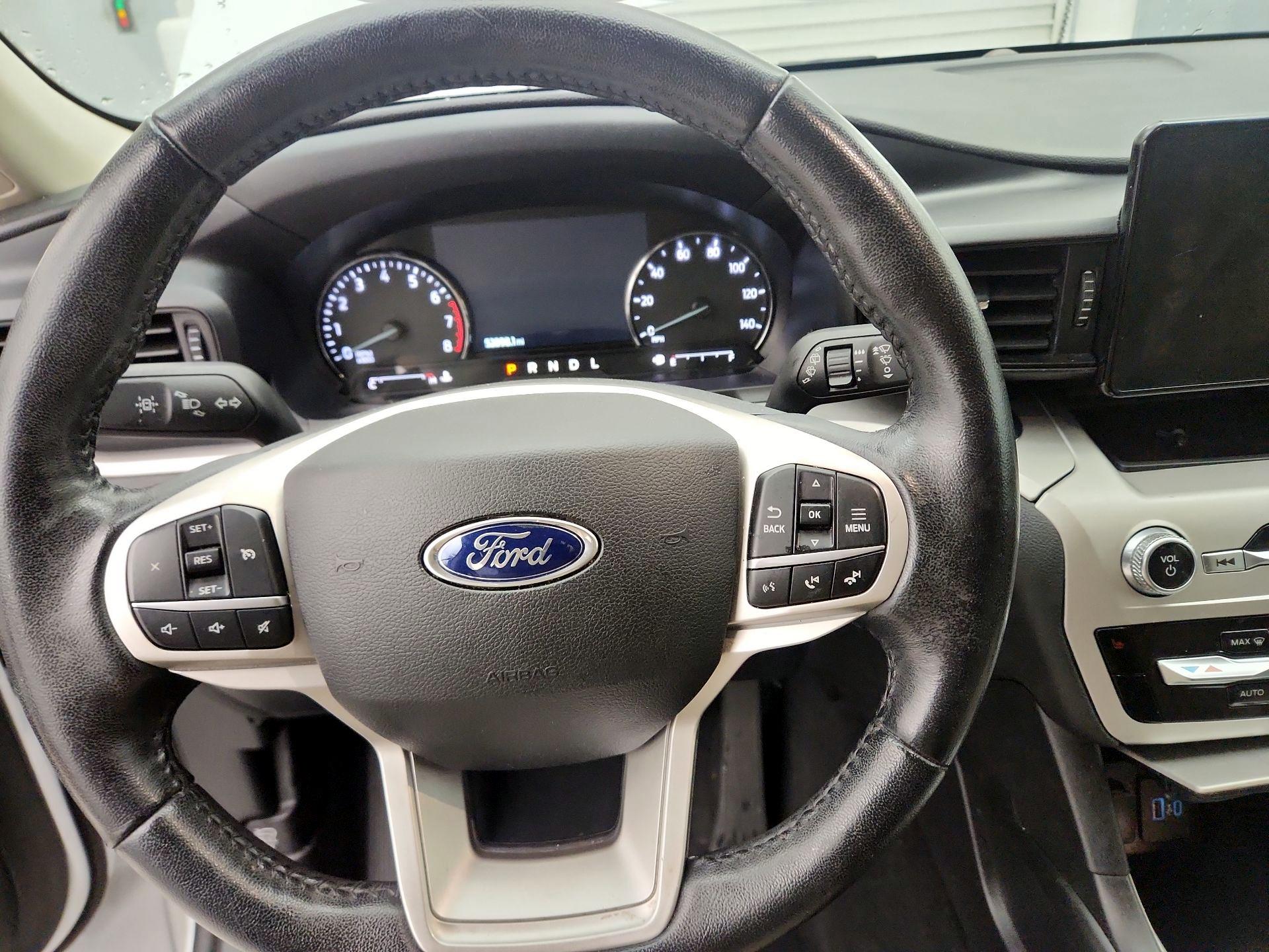 Thumbnail: 2021 Ford Explorer - 10