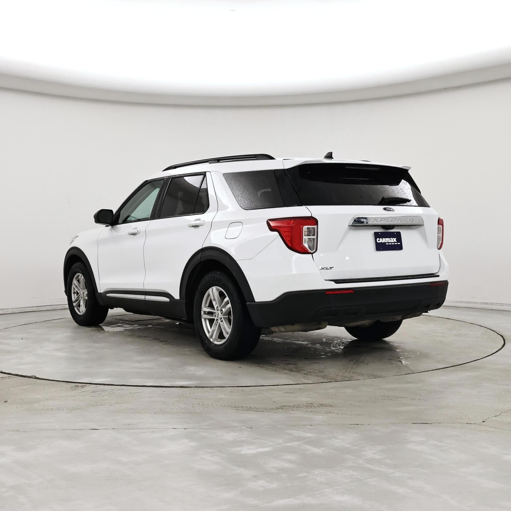 Thumbnail: 2021 Ford Explorer - 2