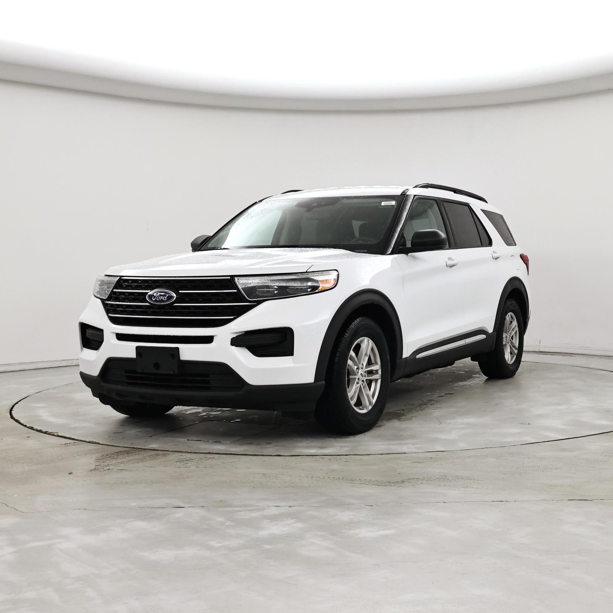 Thumbnail: 2021 Ford Explorer - 4