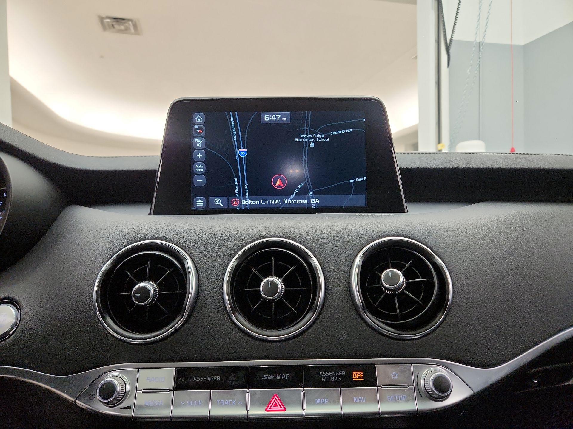 Thumbnail: 2021 Kia Stinger - 14