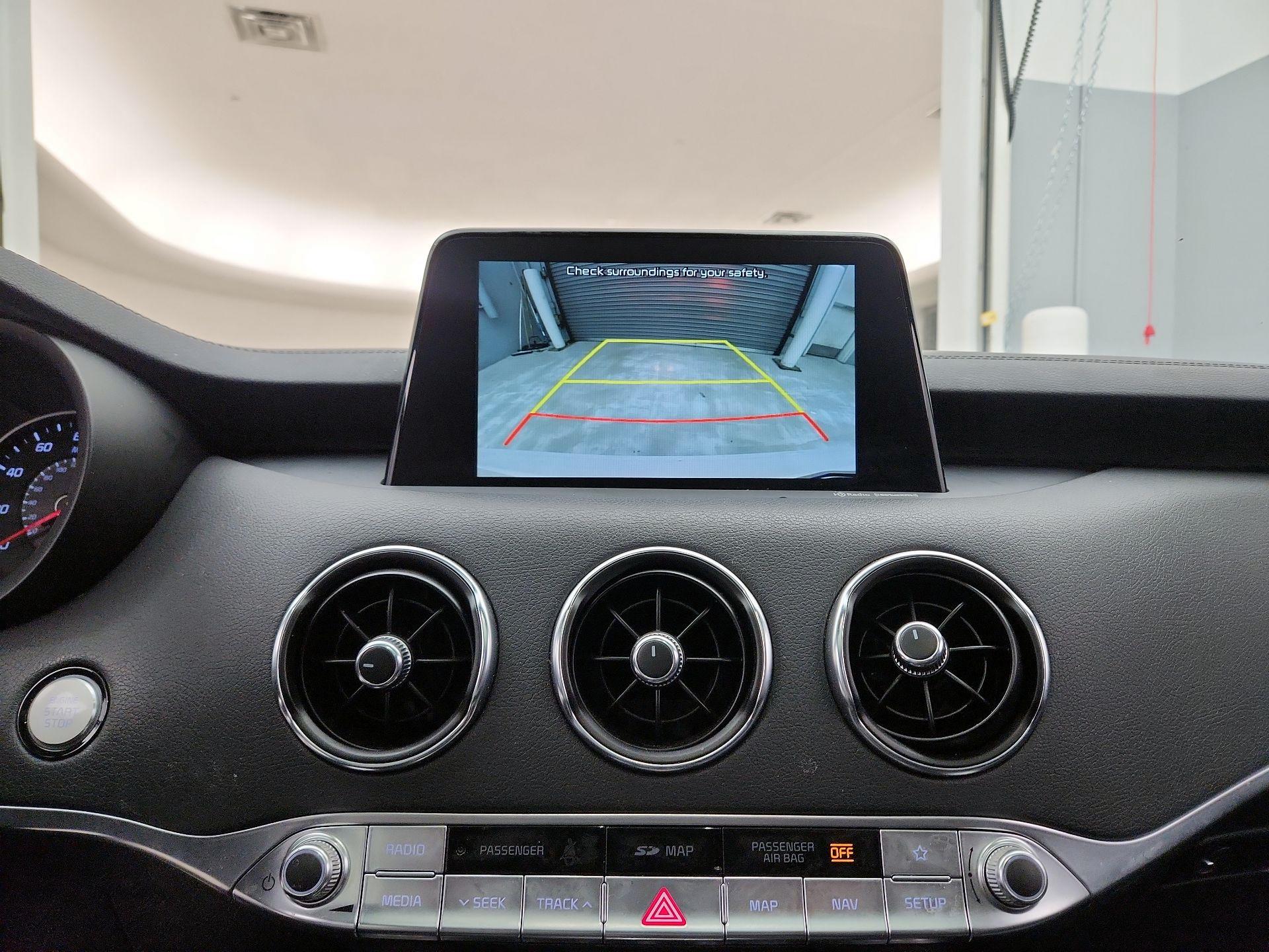 Thumbnail: 2021 Kia Stinger - 15