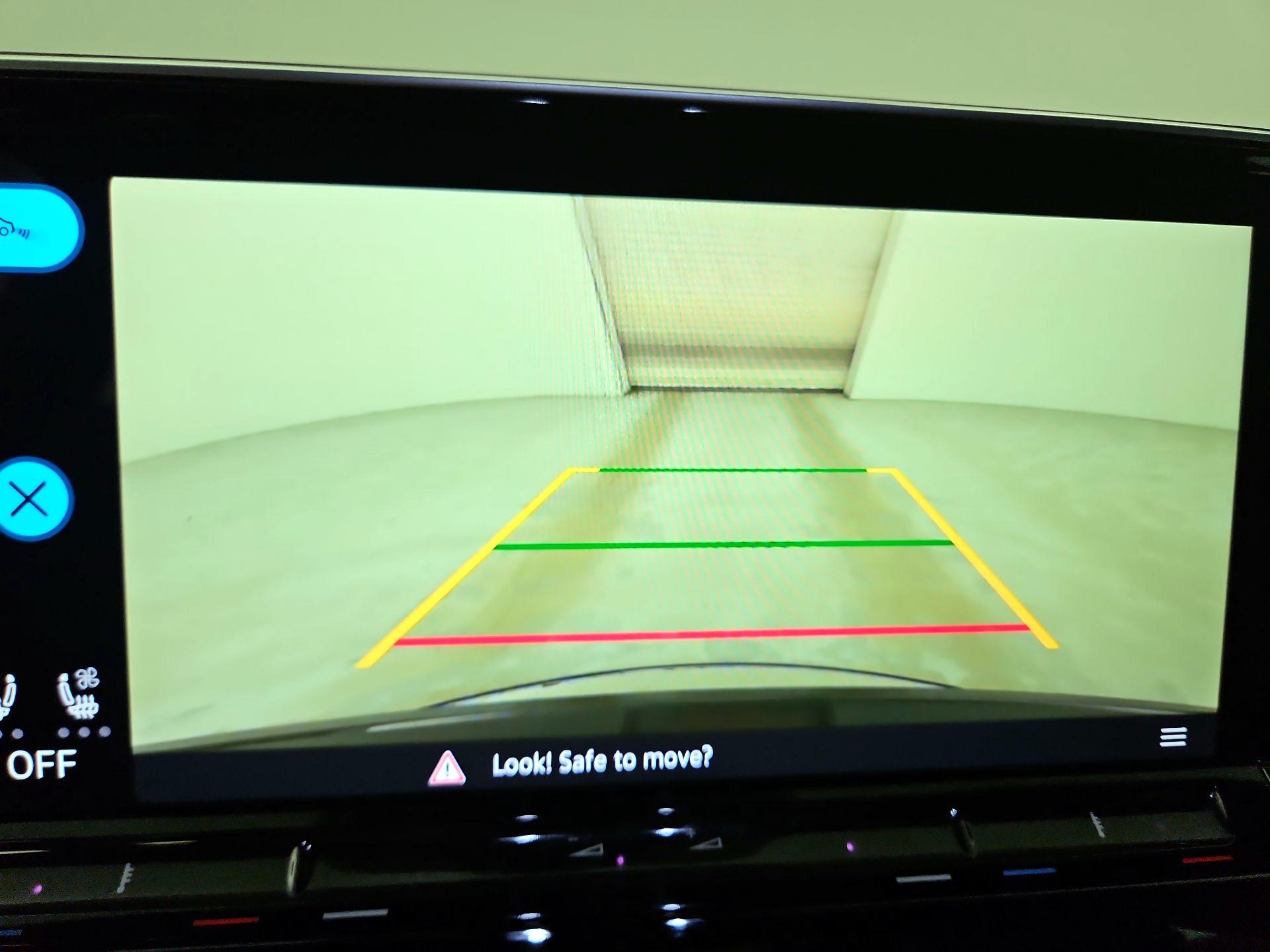 Thumbnail: 2024 Volkswagen Atlas - 14