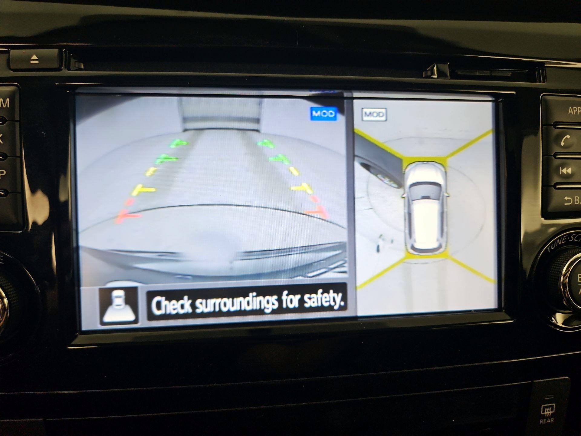 Thumbnail: 2014 Nissan Rogue - 15