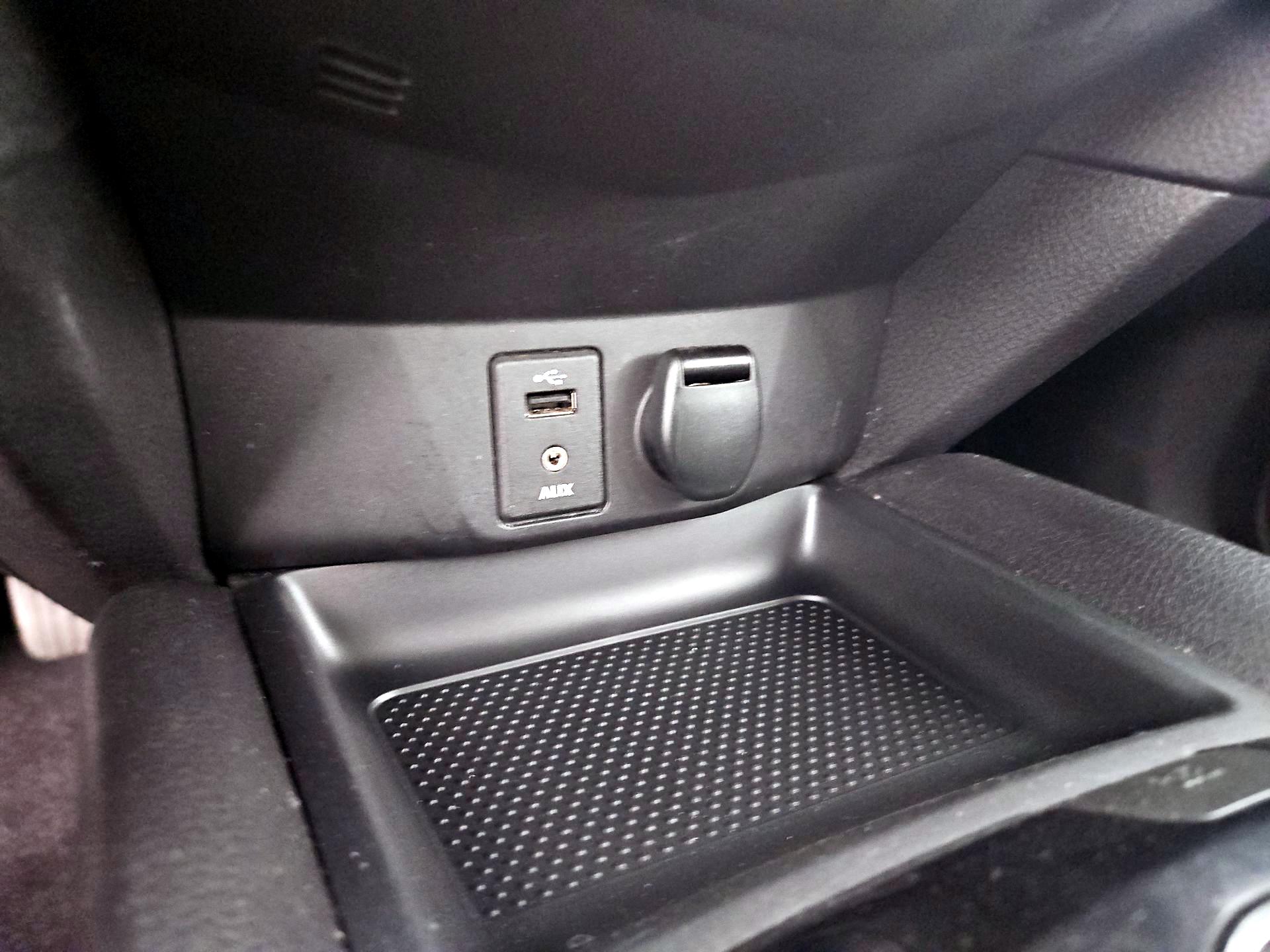 Thumbnail: 2014 Nissan Rogue - 19