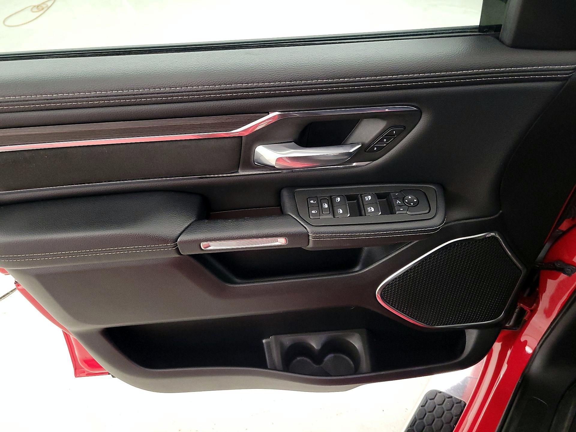 Thumbnail: 2025 RAM 1500 - 12