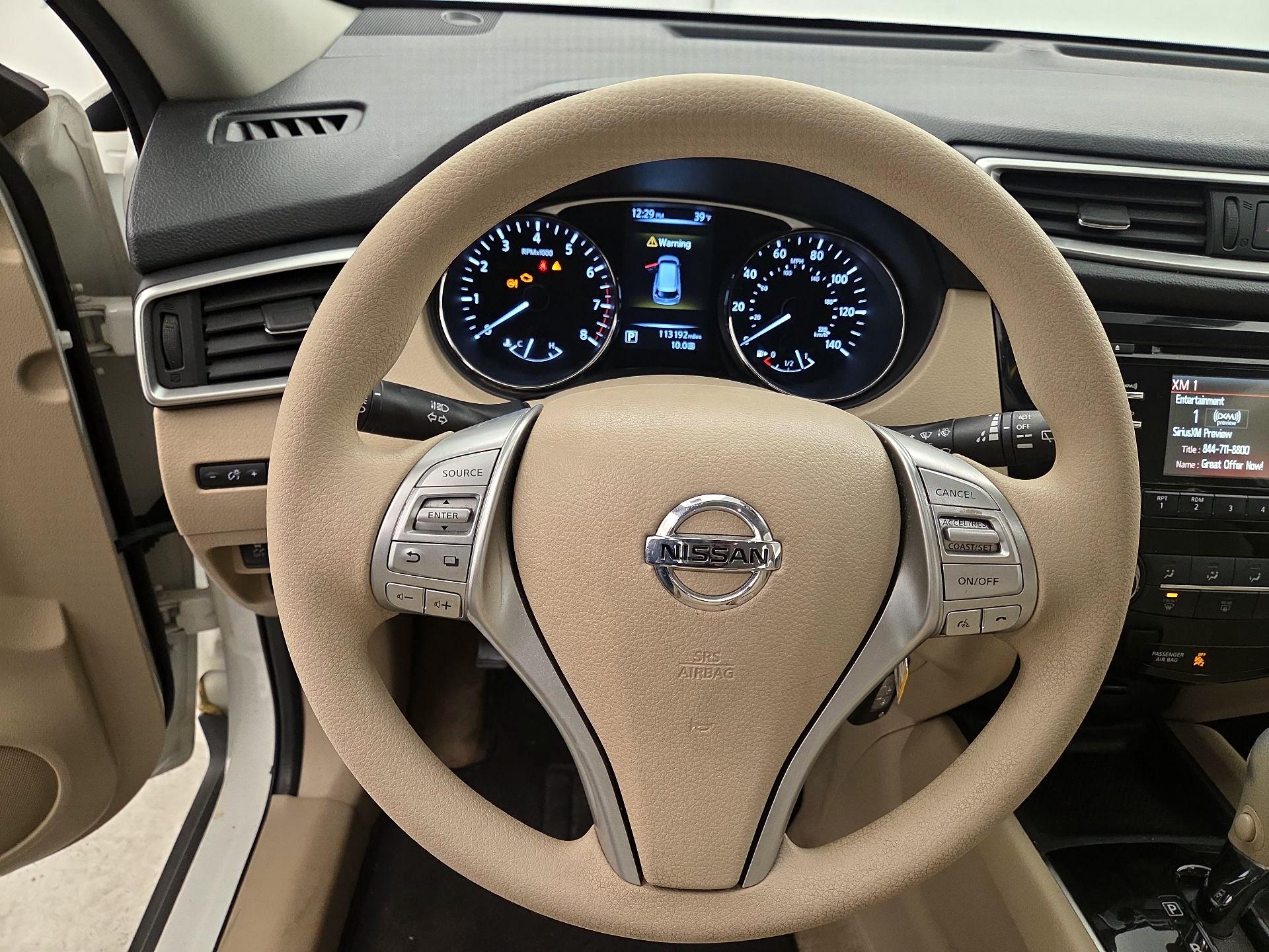 Thumbnail: 2015 Nissan Rogue - 10