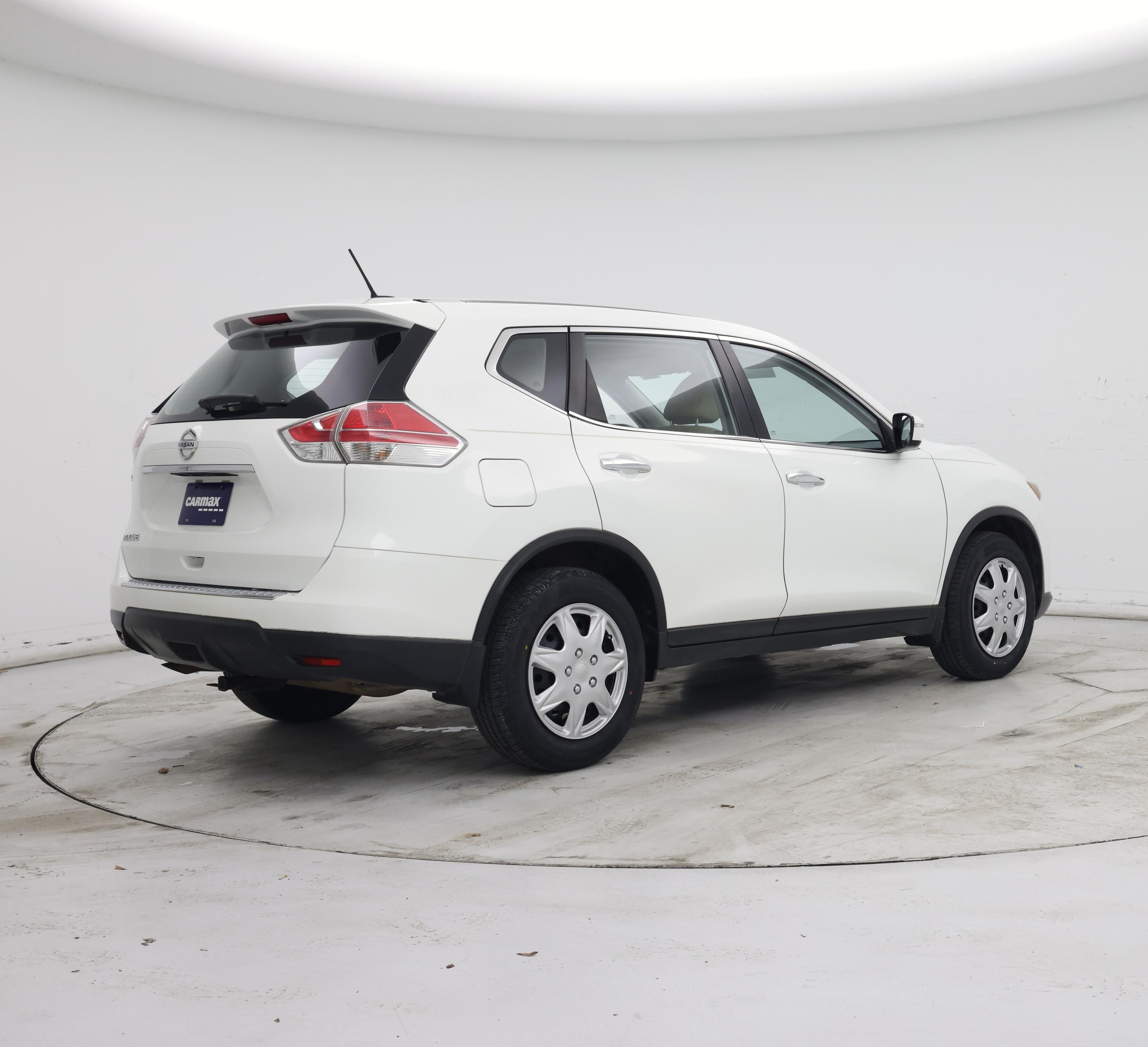 Thumbnail: 2015 Nissan Rogue - 8