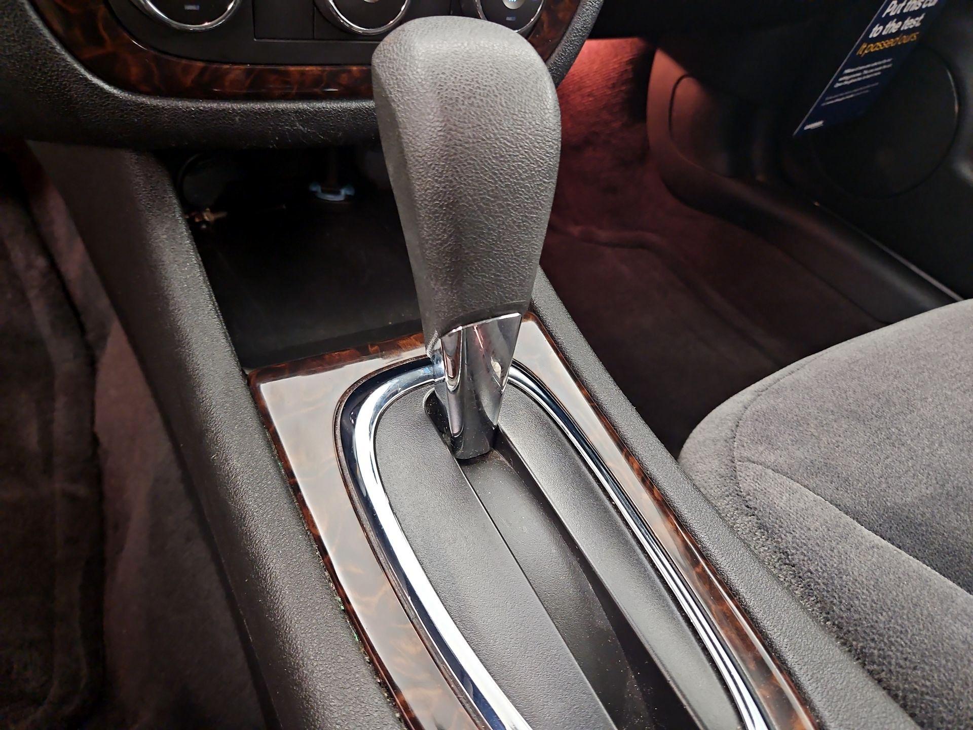 Thumbnail: 2016 Chevrolet Impala - 16