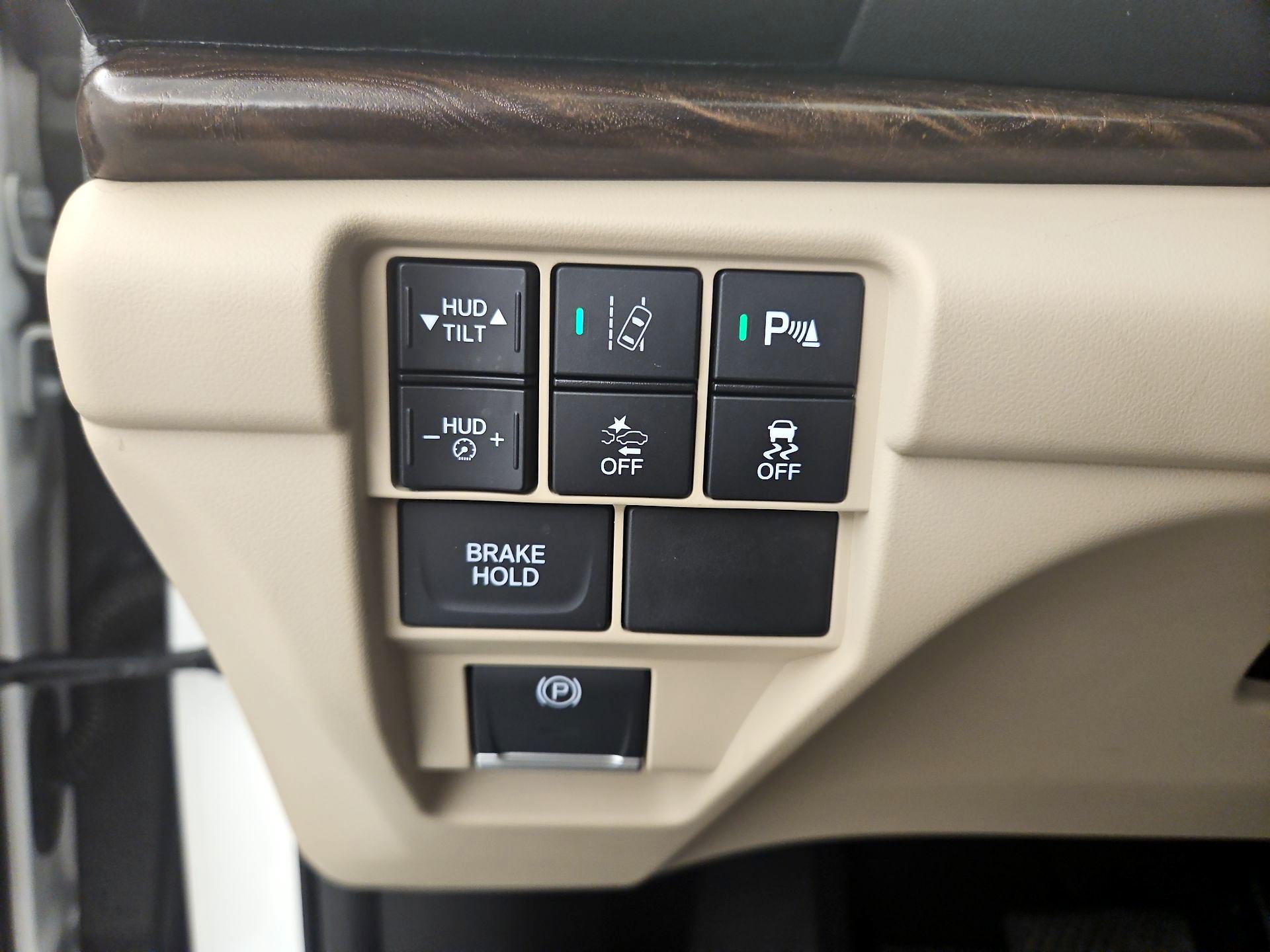 Thumbnail: 2019 Acura RDX - 13