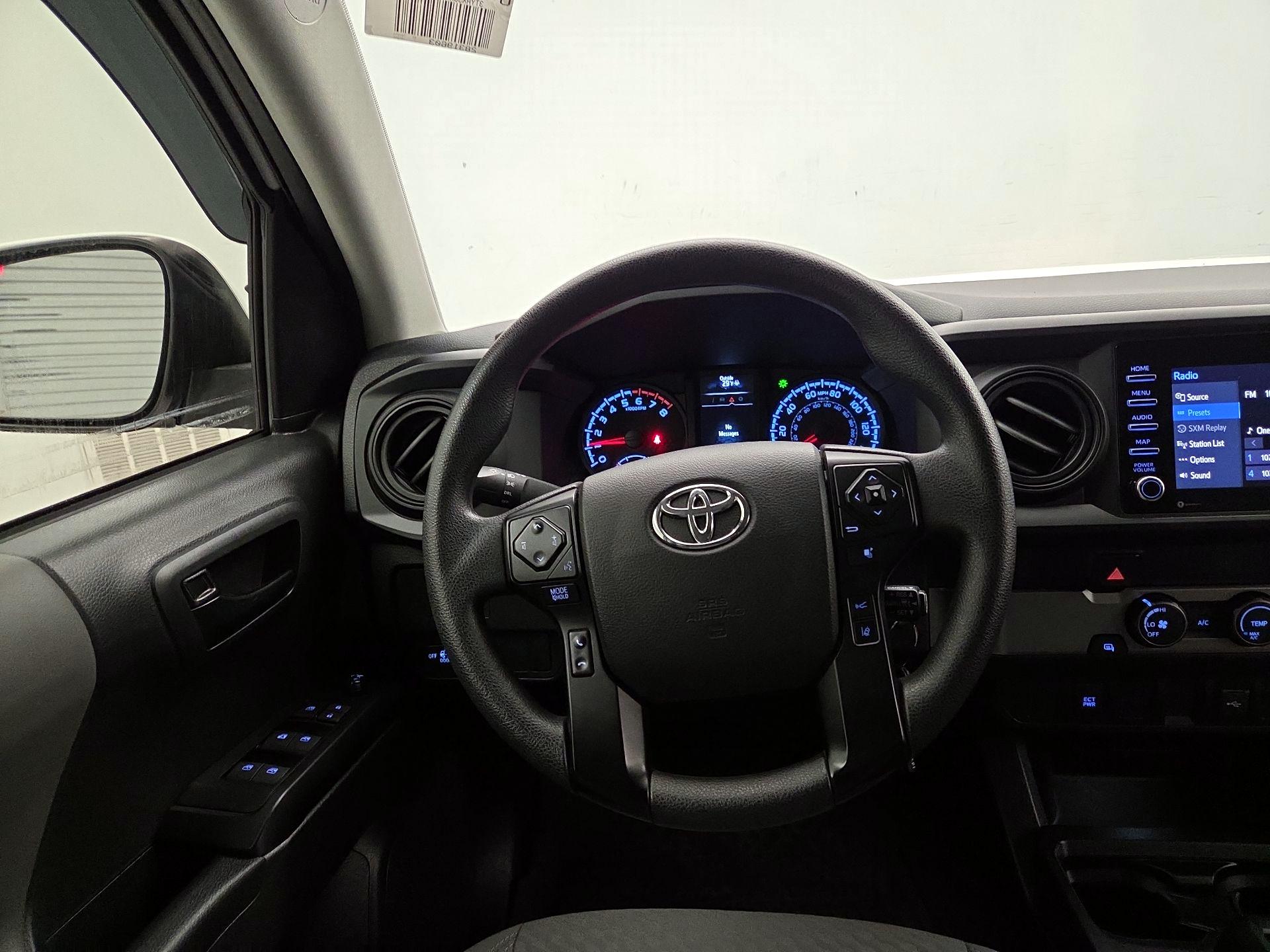 Thumbnail: 2021 Toyota Tacoma - 10