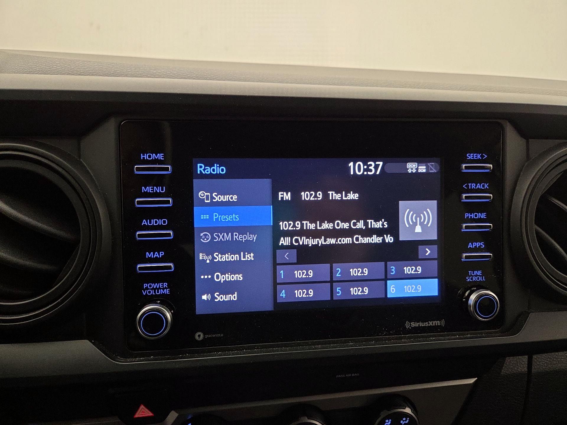 Thumbnail: 2021 Toyota Tacoma - 15