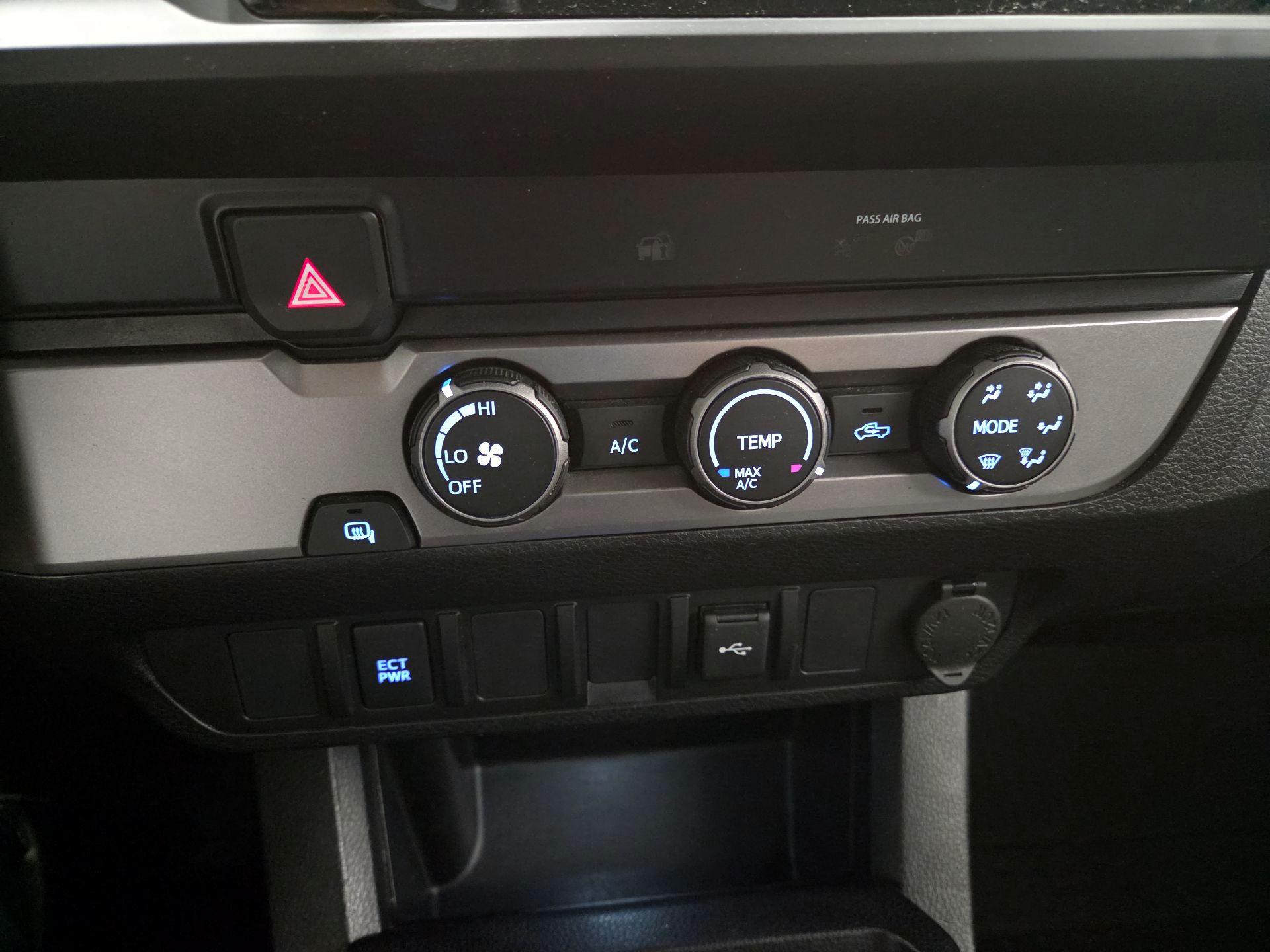 Thumbnail: 2021 Toyota Tacoma - 16