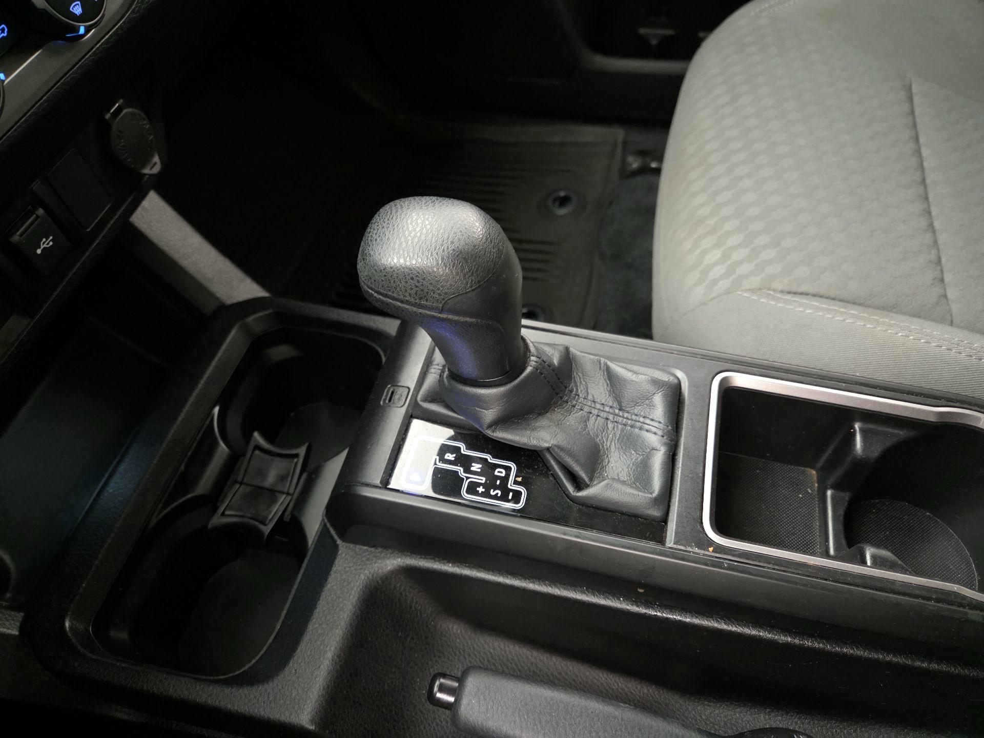 Thumbnail: 2021 Toyota Tacoma - 17