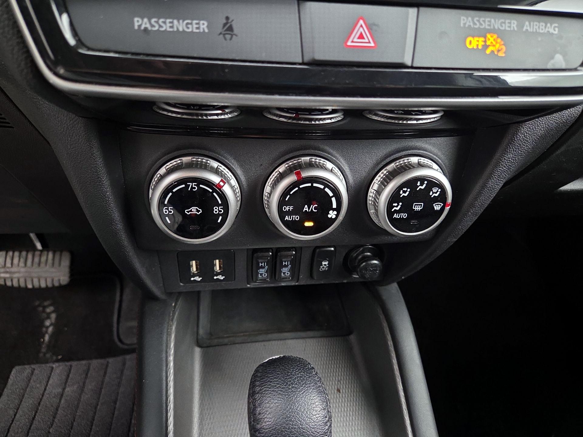 Thumbnail: 2024 Mitsubishi Outlander Sport - 16