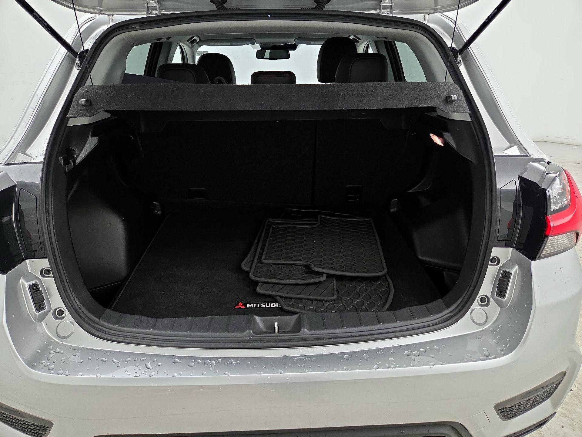 Thumbnail: 2024 Mitsubishi Outlander Sport - 20