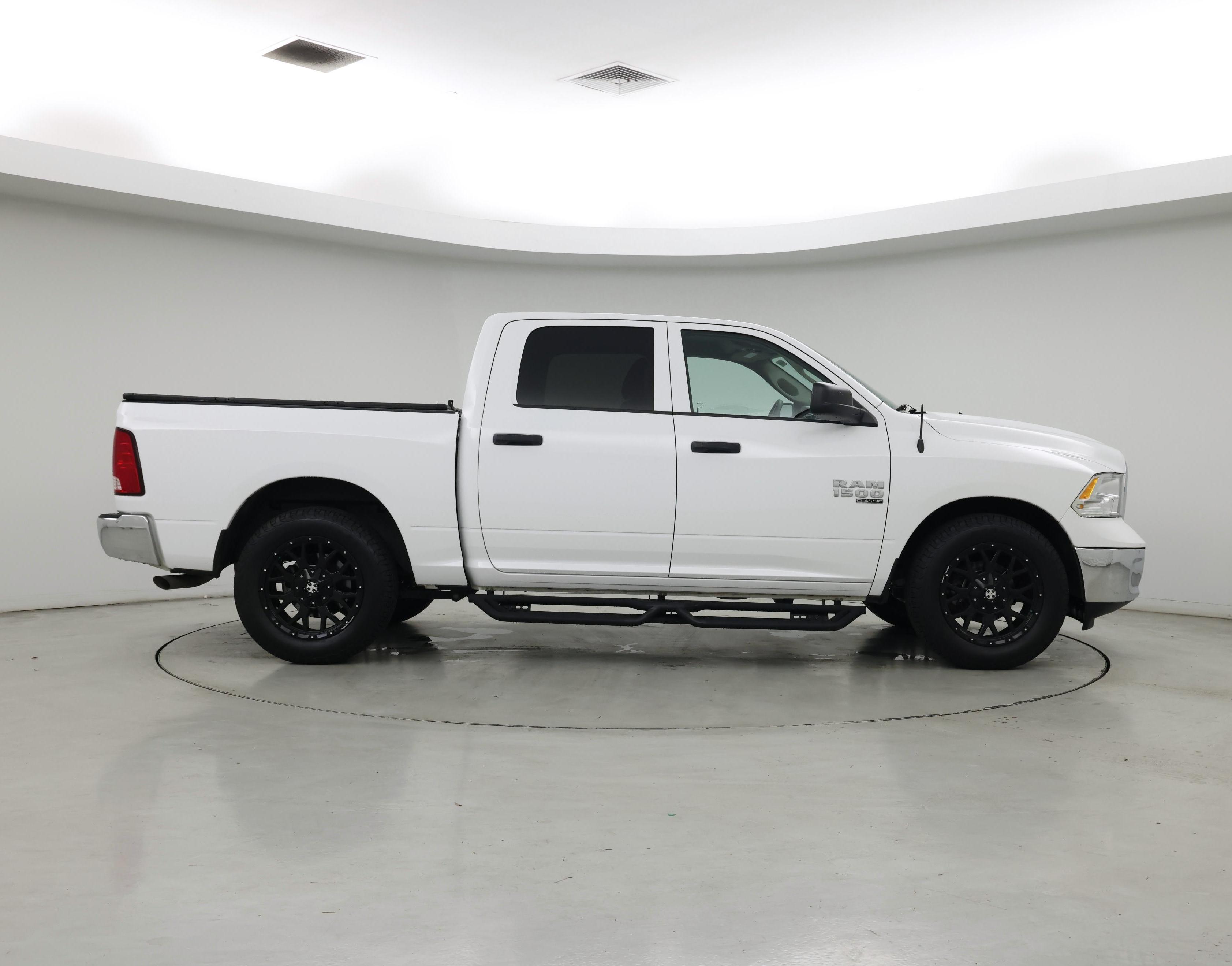 Thumbnail: 2022 RAM 1500 Classic - 7