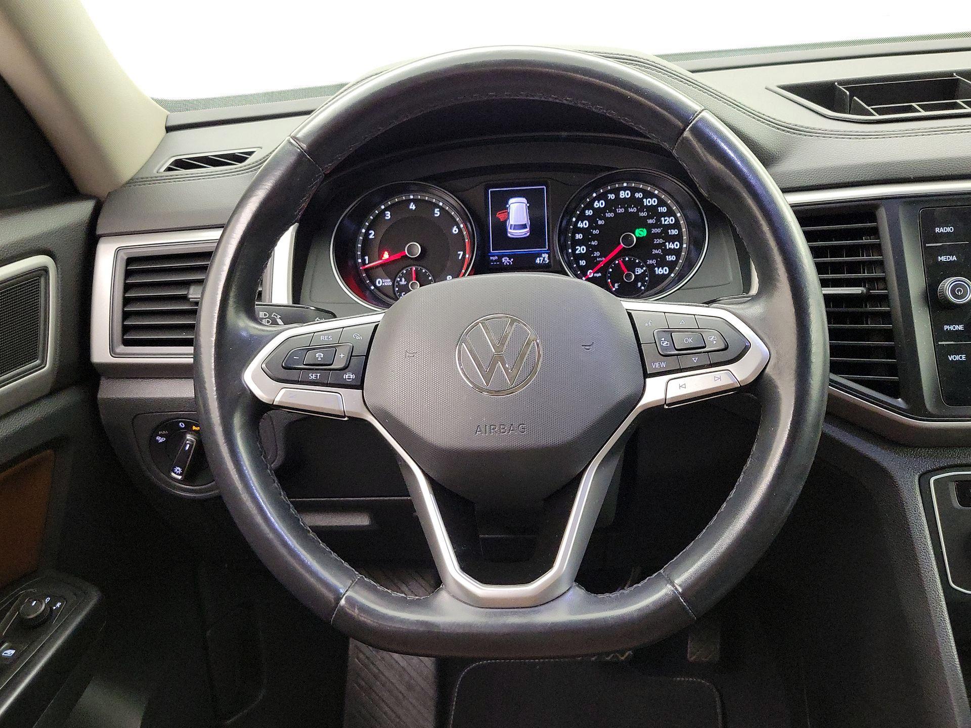 Thumbnail: 2021 Volkswagen Atlas - 10