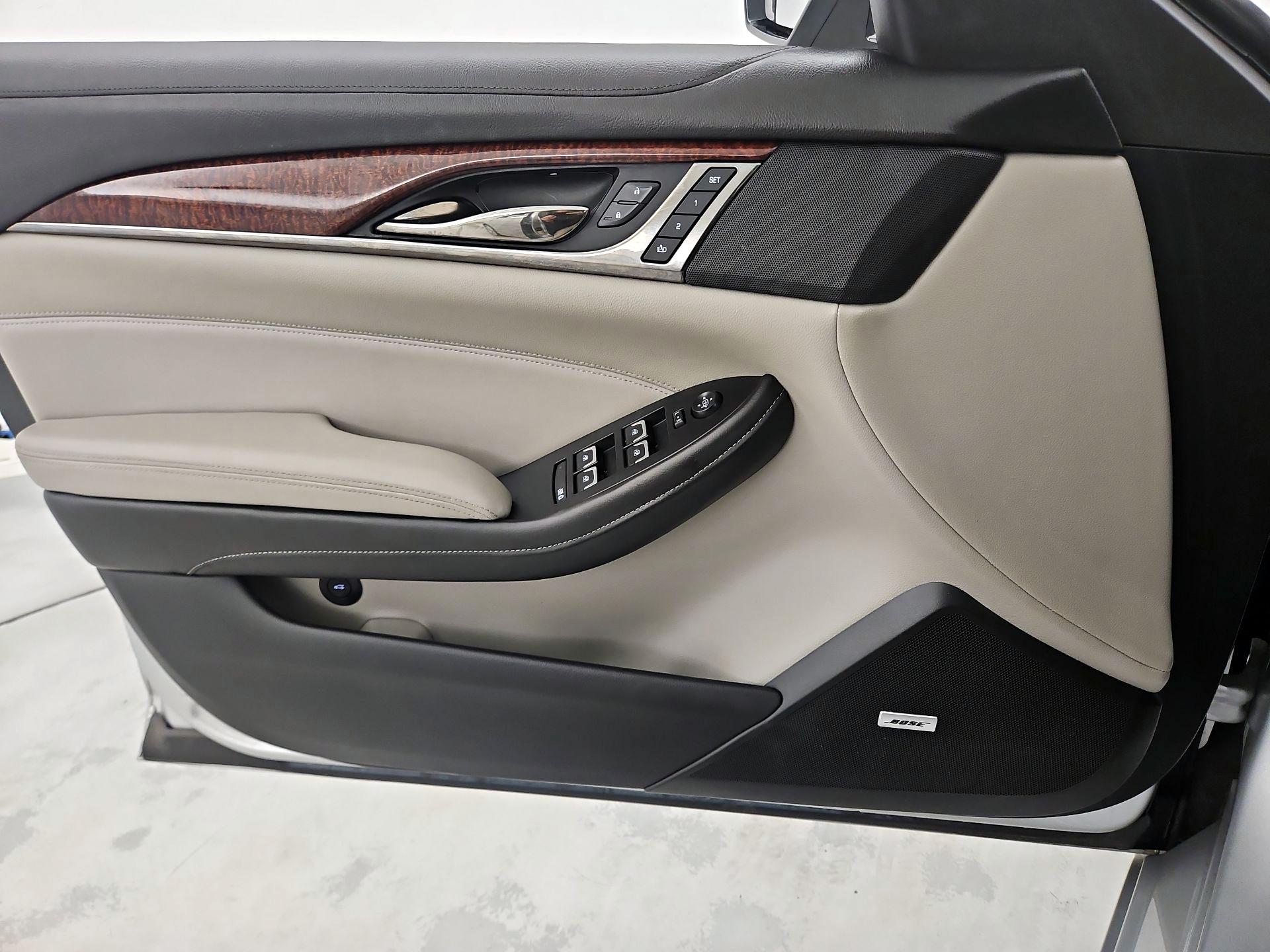 Thumbnail: 2019 Cadillac CTS - 12