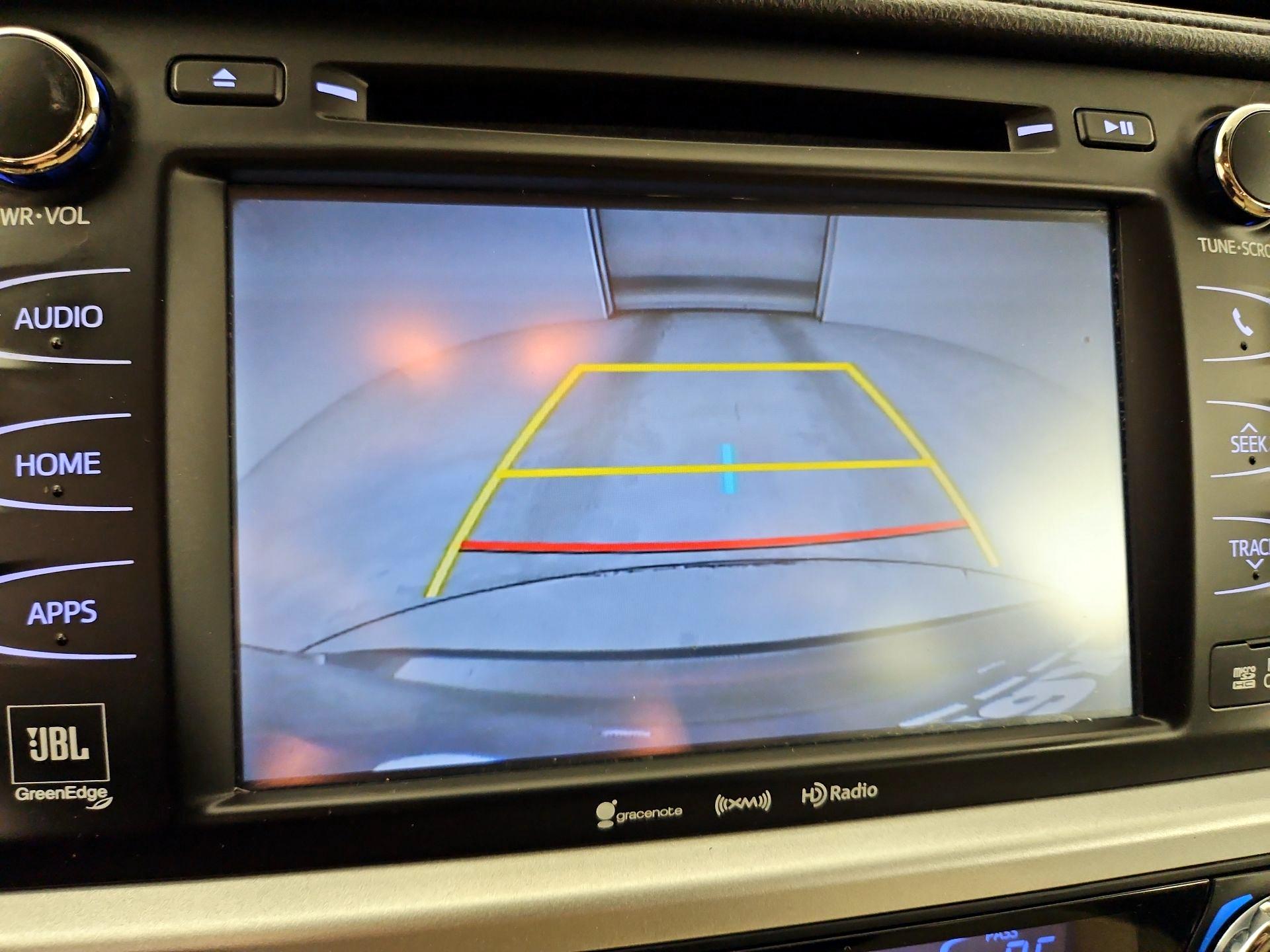 Thumbnail: 2017 Toyota Highlander - 15