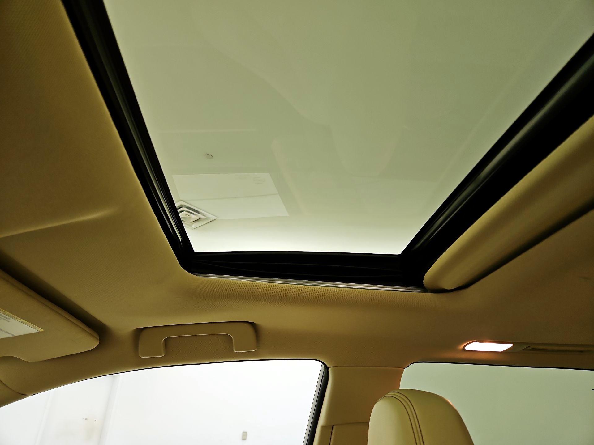 Thumbnail: 2017 Toyota Highlander - 20