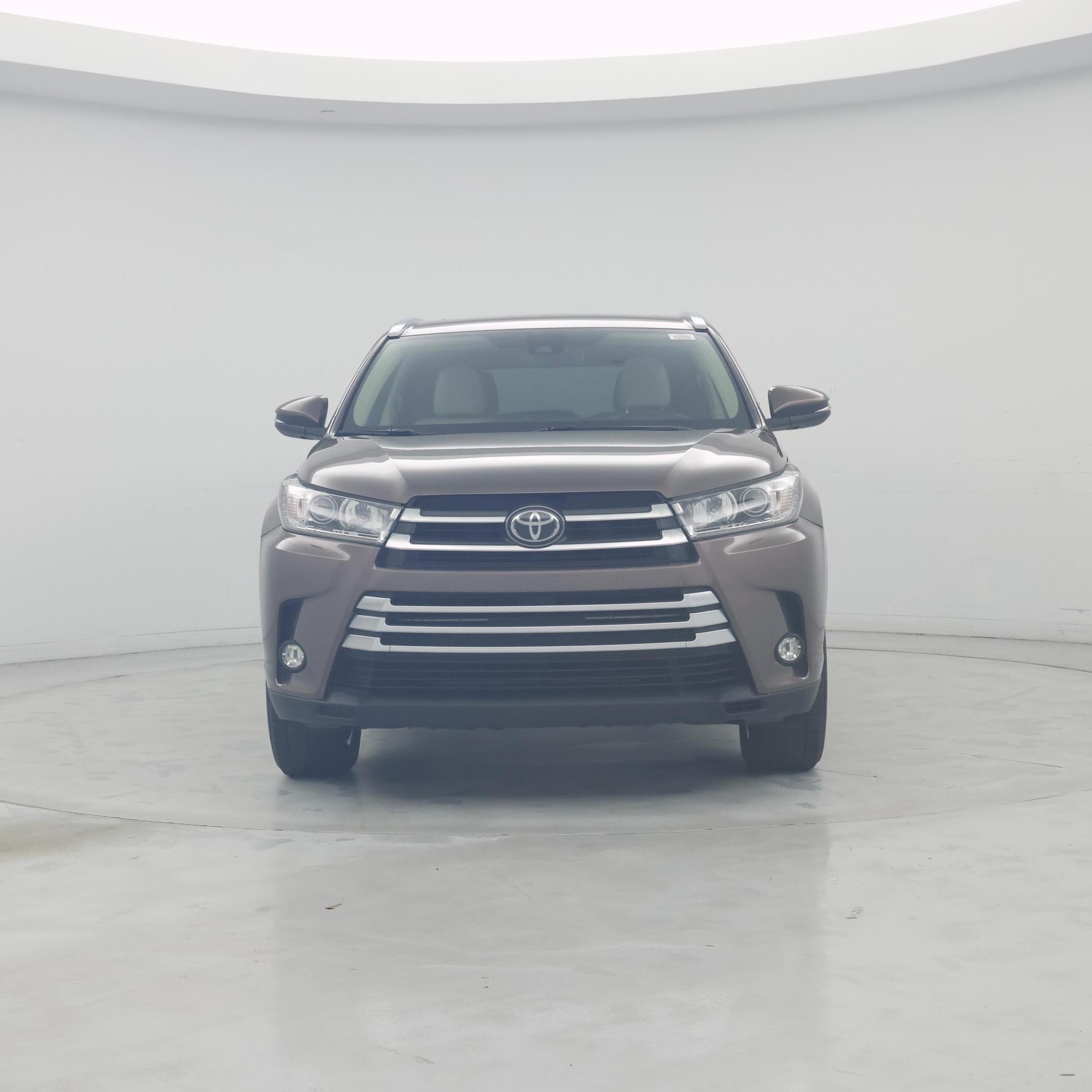 Thumbnail: 2017 Toyota Highlander - 5