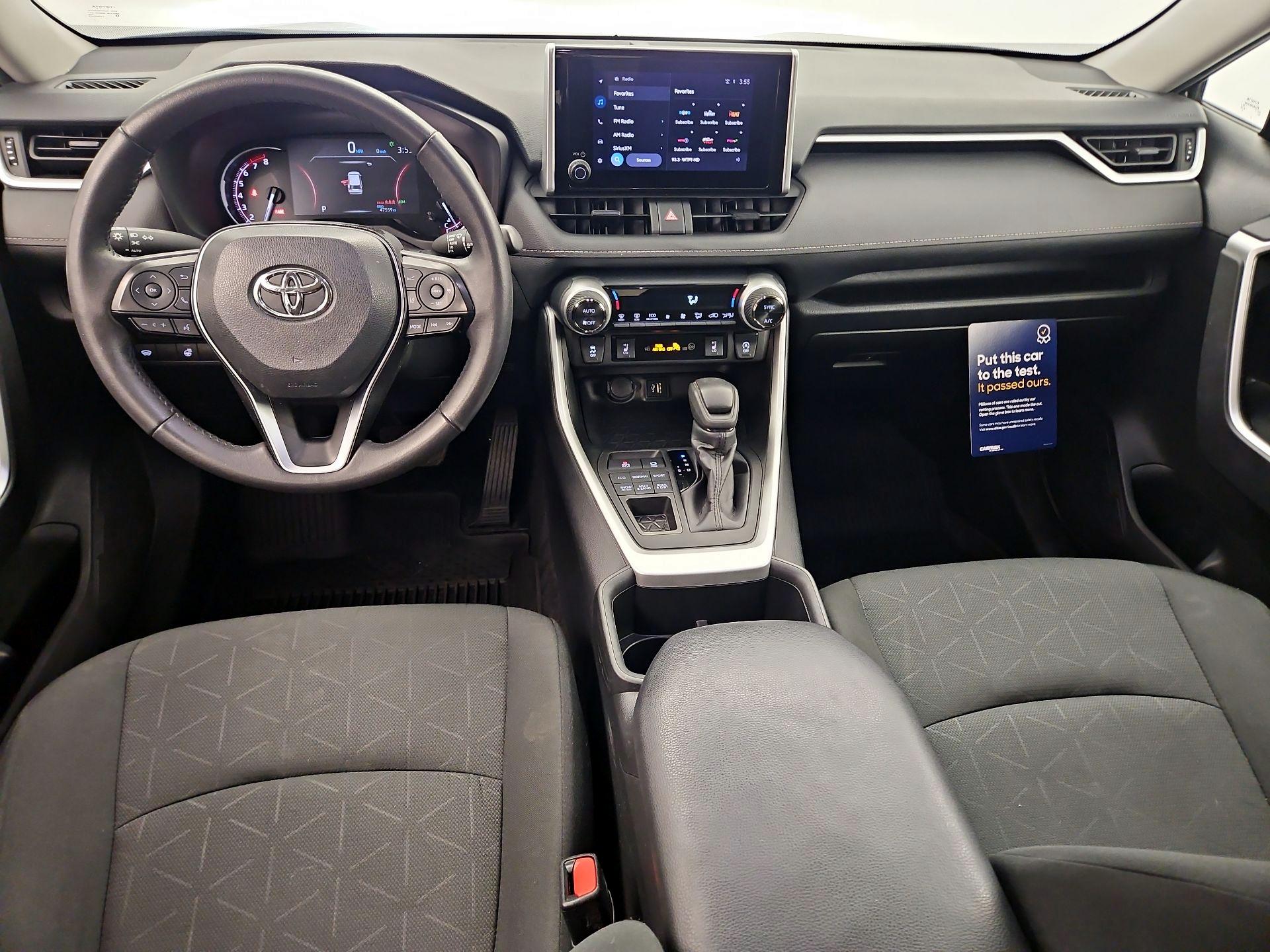 Thumbnail: 2024 Toyota RAV4 - 9