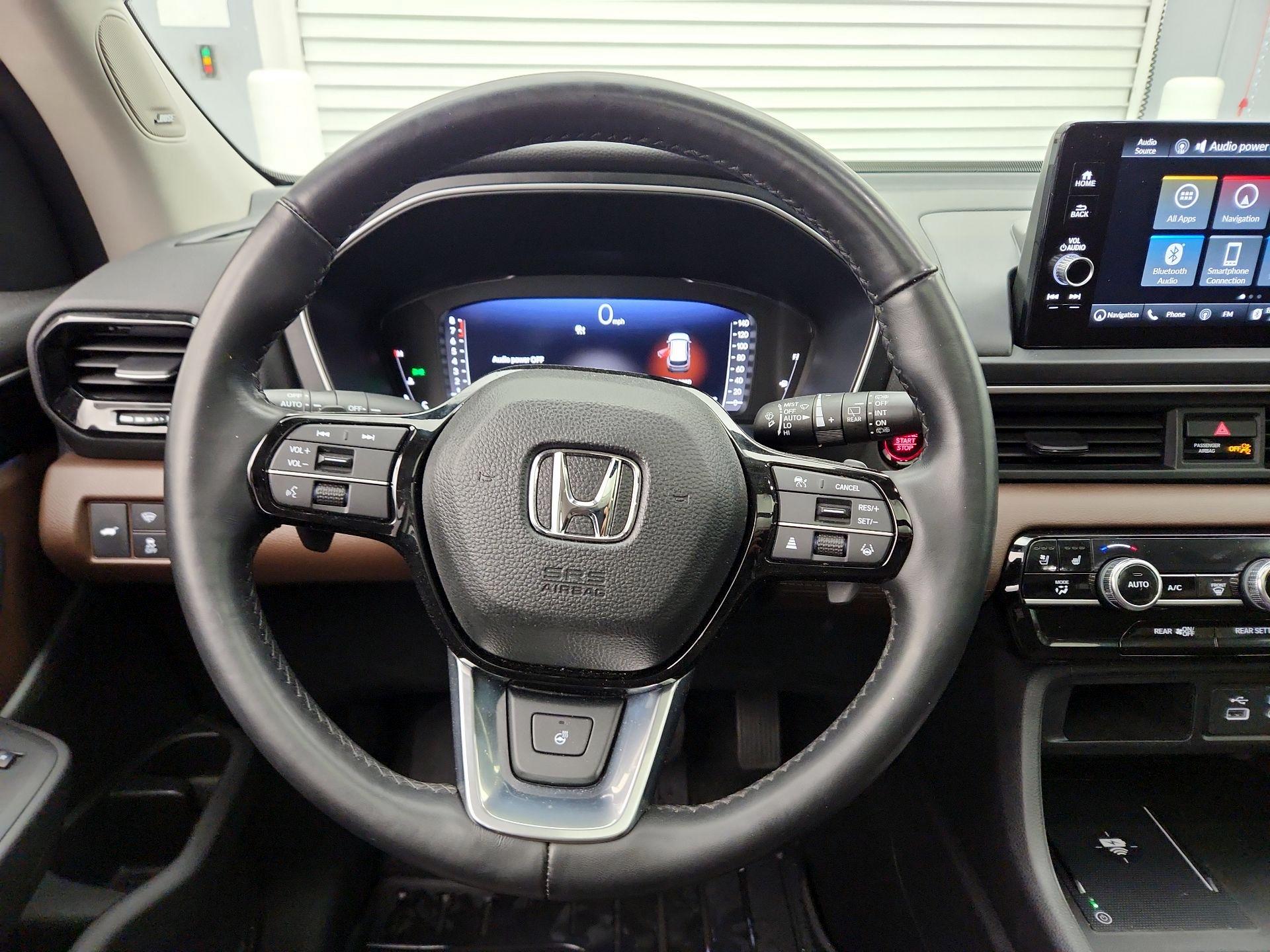 Thumbnail: 2023 Honda Pilot - 10