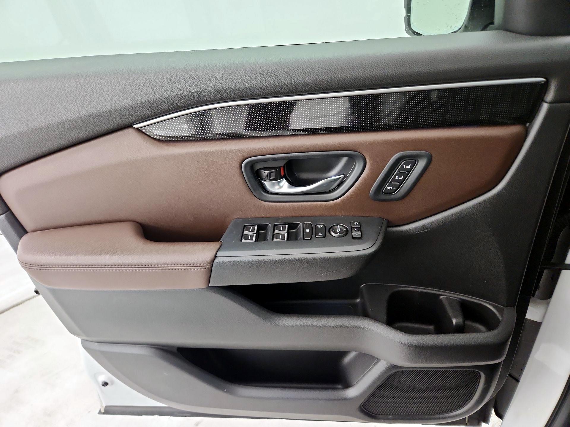 Thumbnail: 2023 Honda Pilot - 12