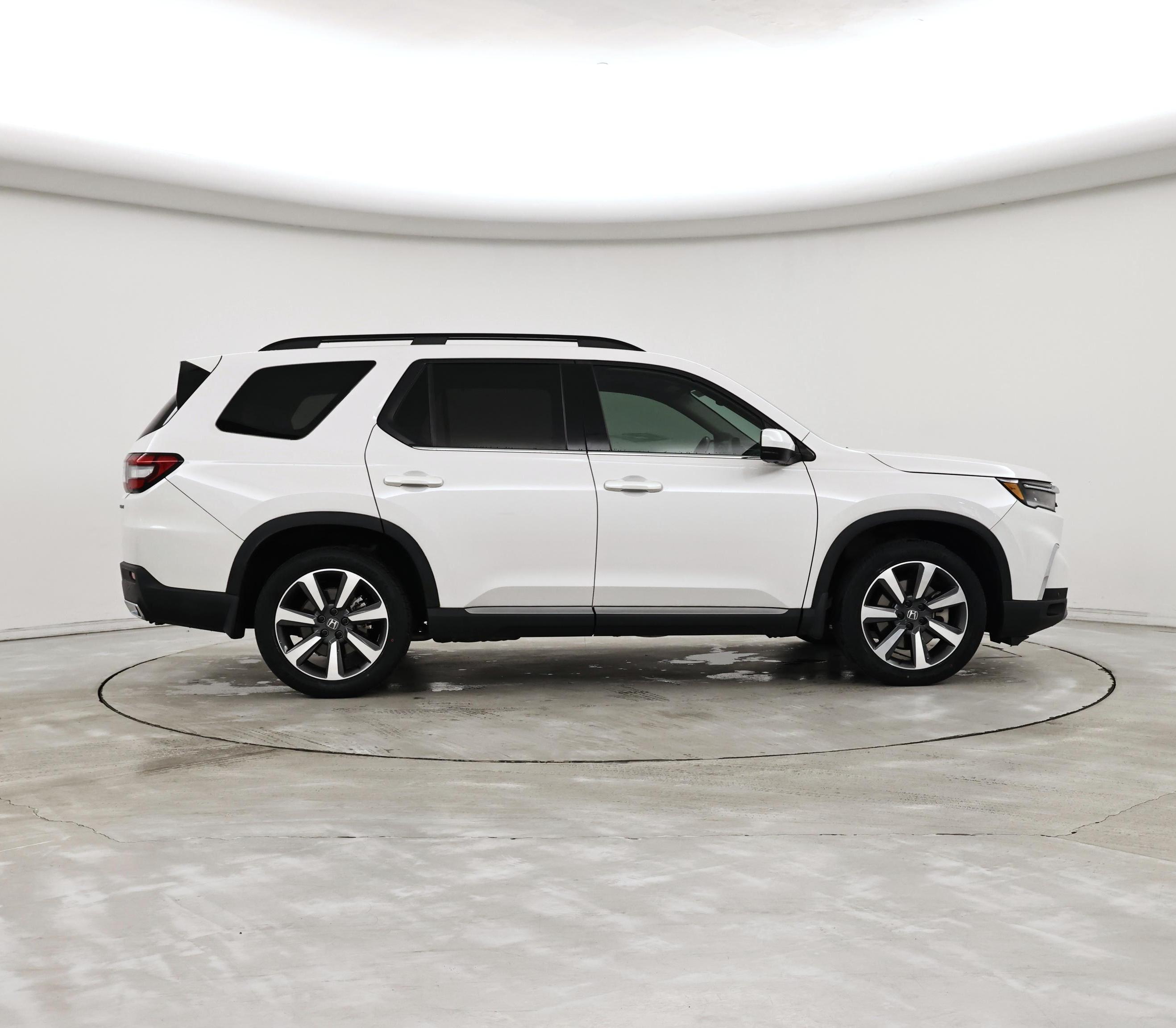 Thumbnail: 2023 Honda Pilot - 7