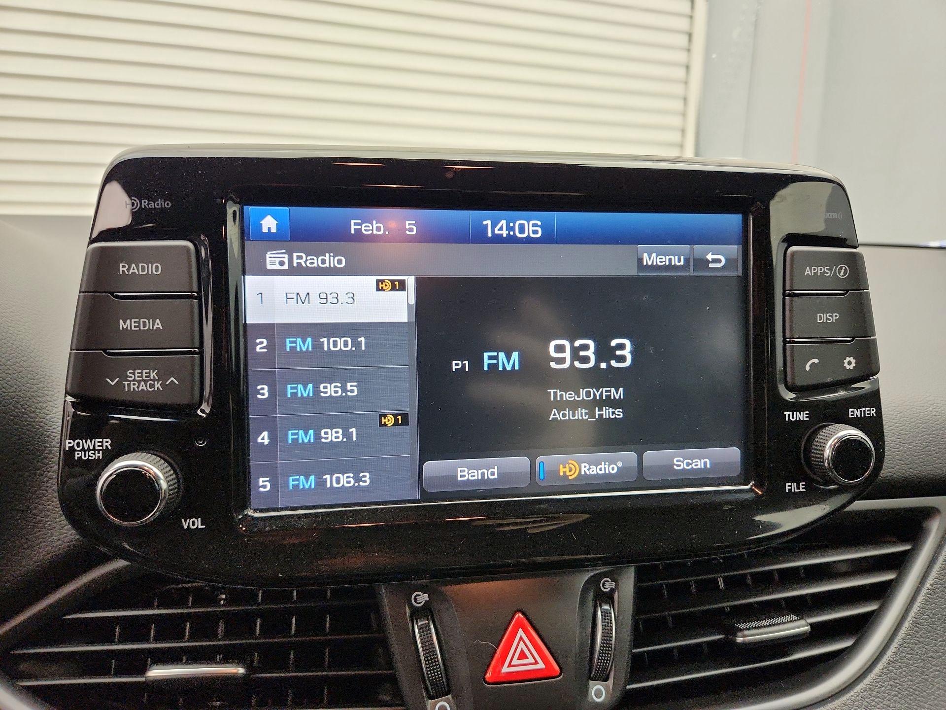 Thumbnail: 2020 Hyundai Elantra - 15