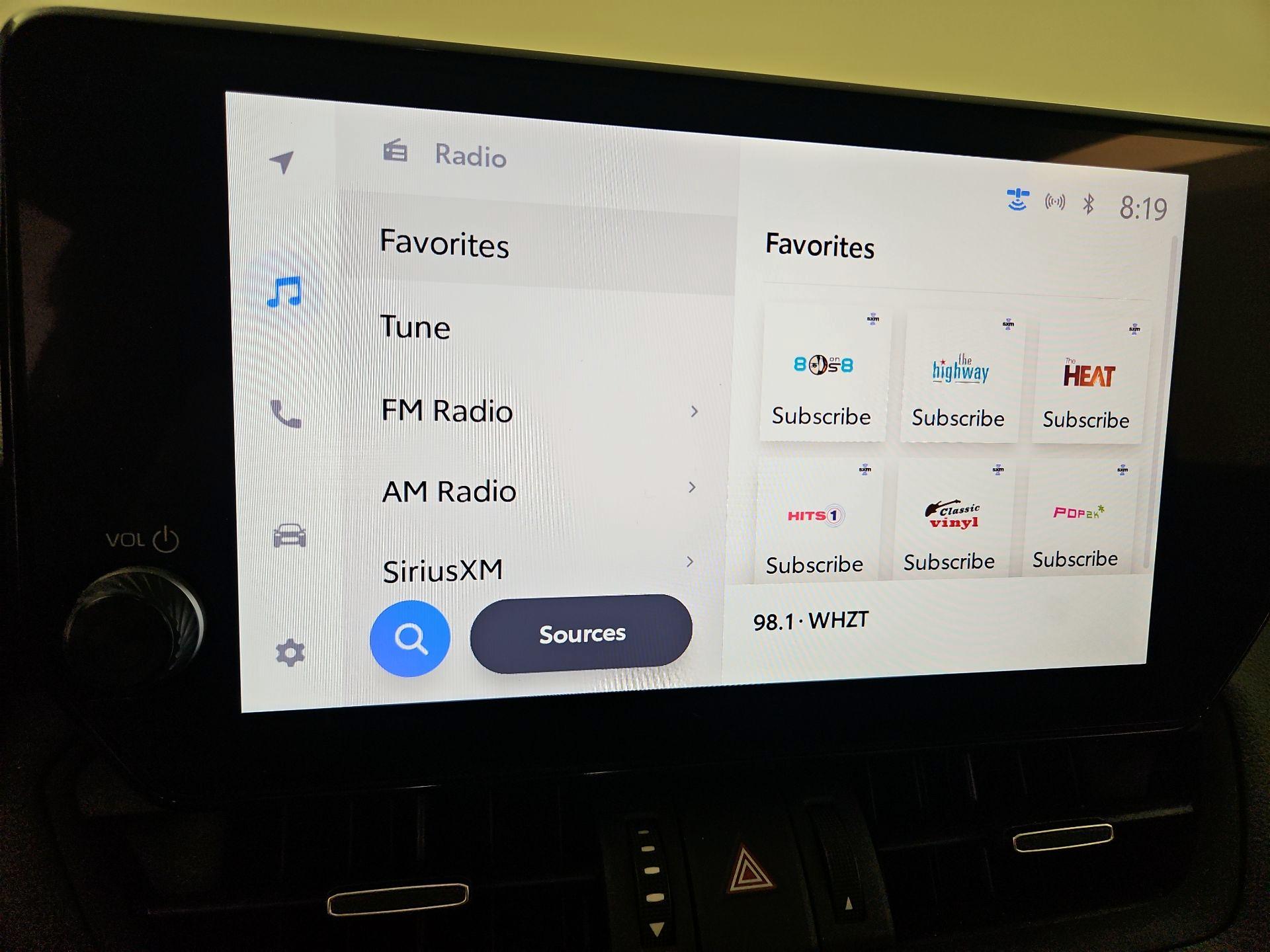 Thumbnail: 2023 Toyota RAV4 - 15