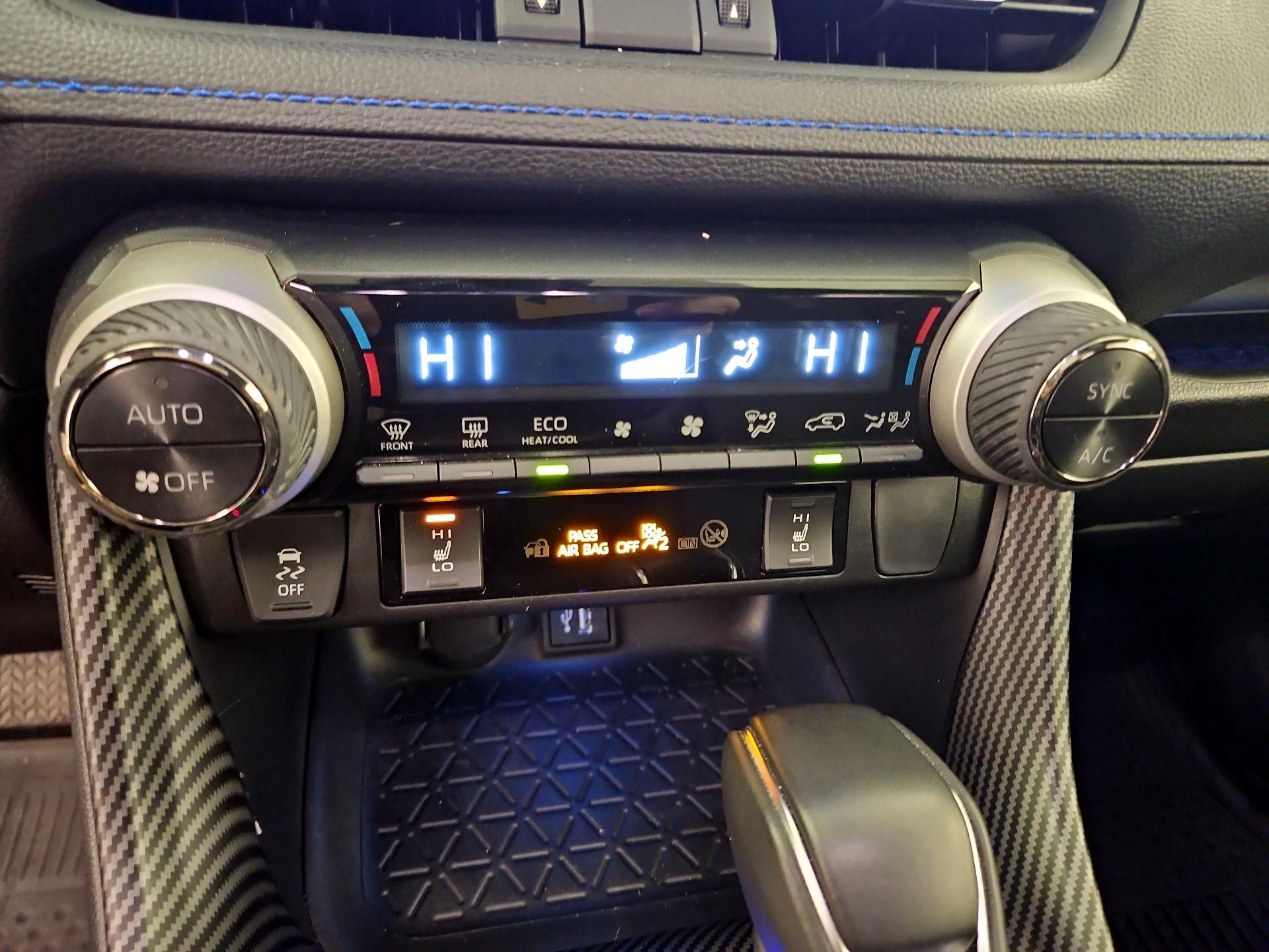 Thumbnail: 2023 Toyota RAV4 - 16