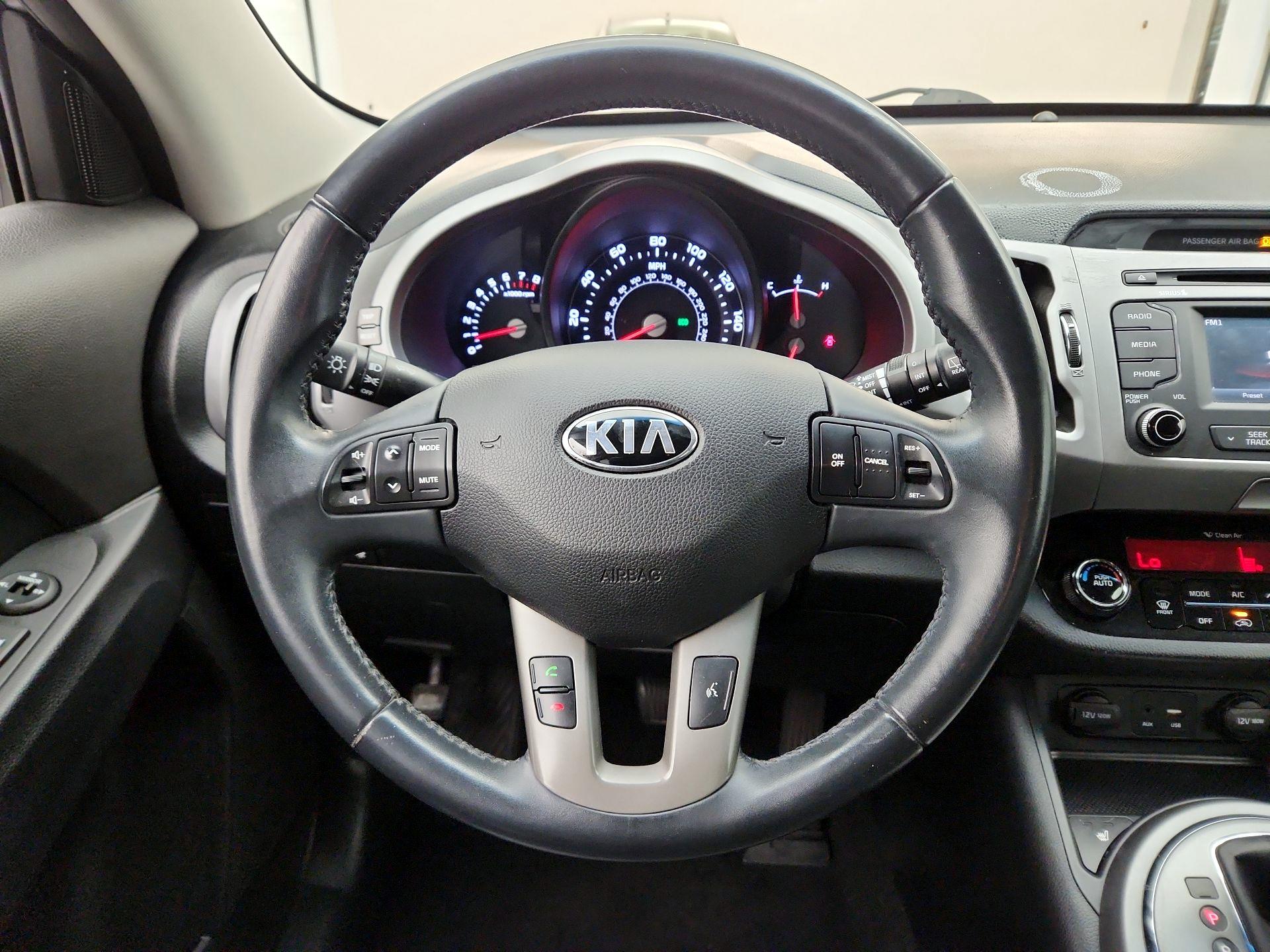 Thumbnail: 2016 Kia Sportage - 10