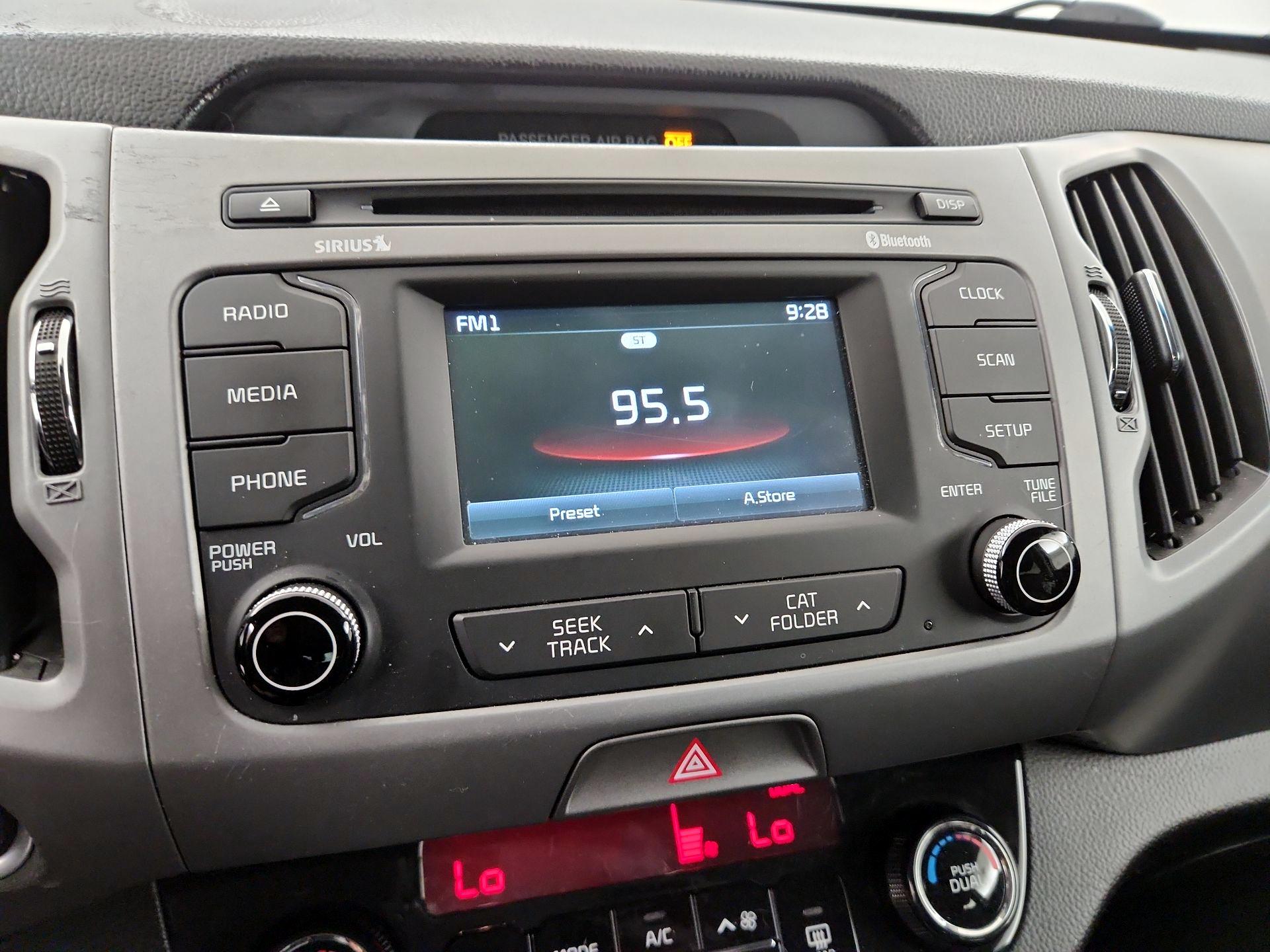 Thumbnail: 2016 Kia Sportage - 15