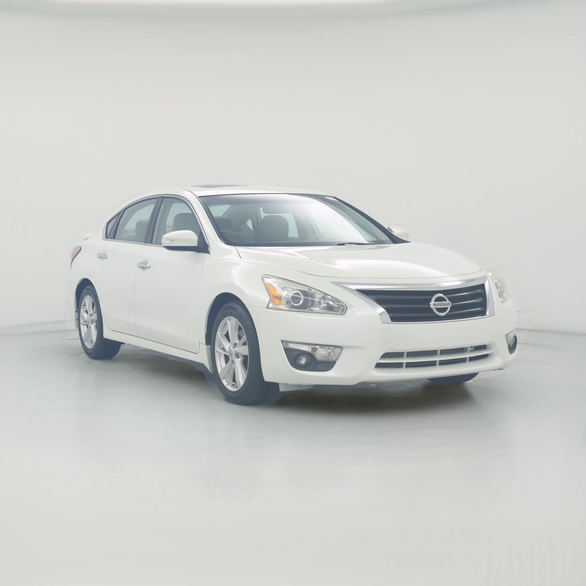 Thumbnail: 2015 Nissan Altima - 1