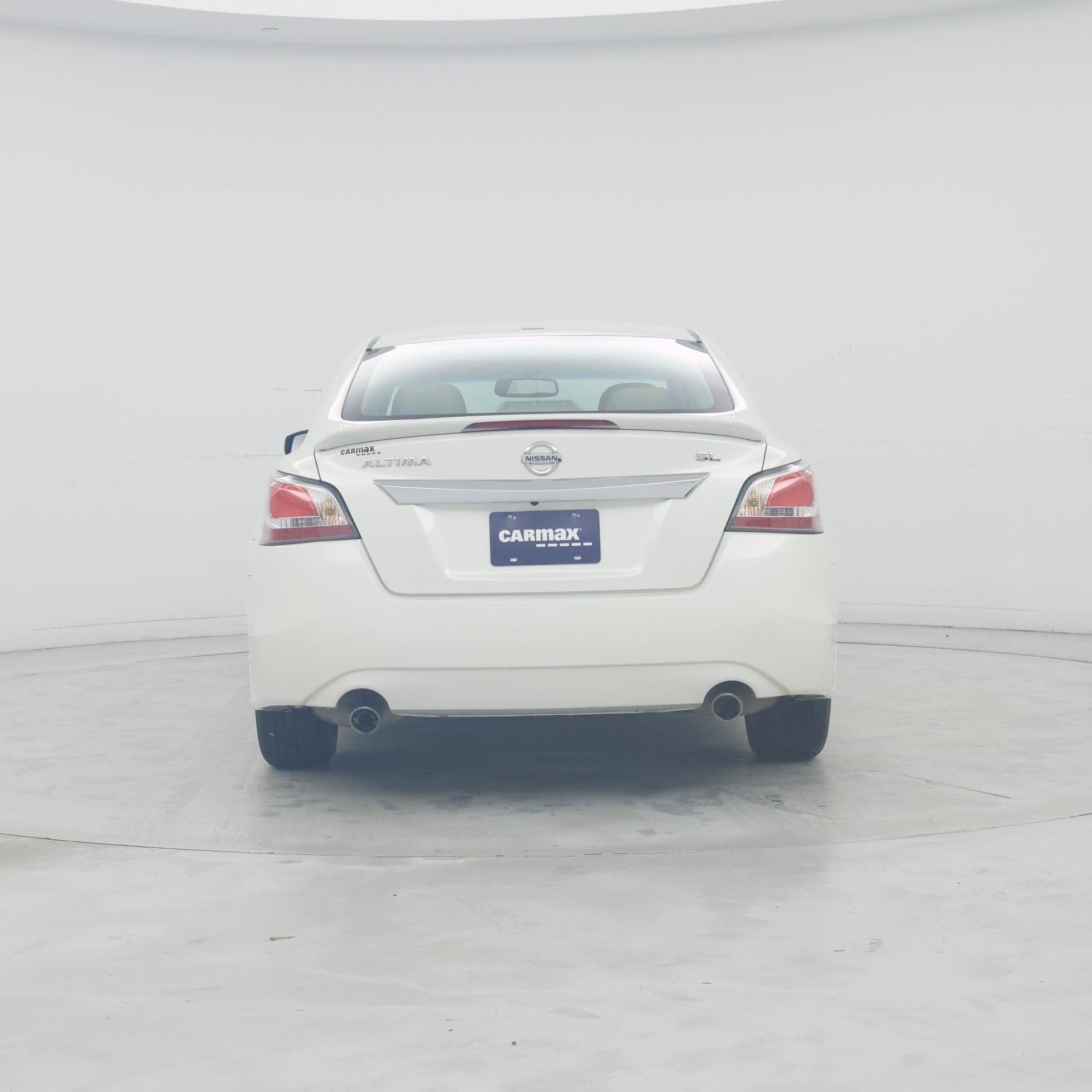 Thumbnail: 2015 Nissan Altima - 6