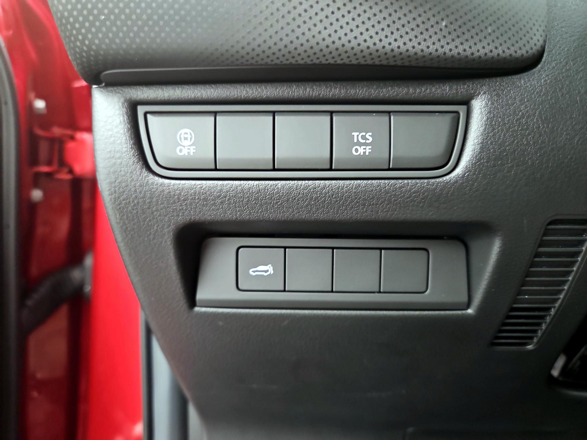 Thumbnail: 2025 Mazda CX-50 - 13