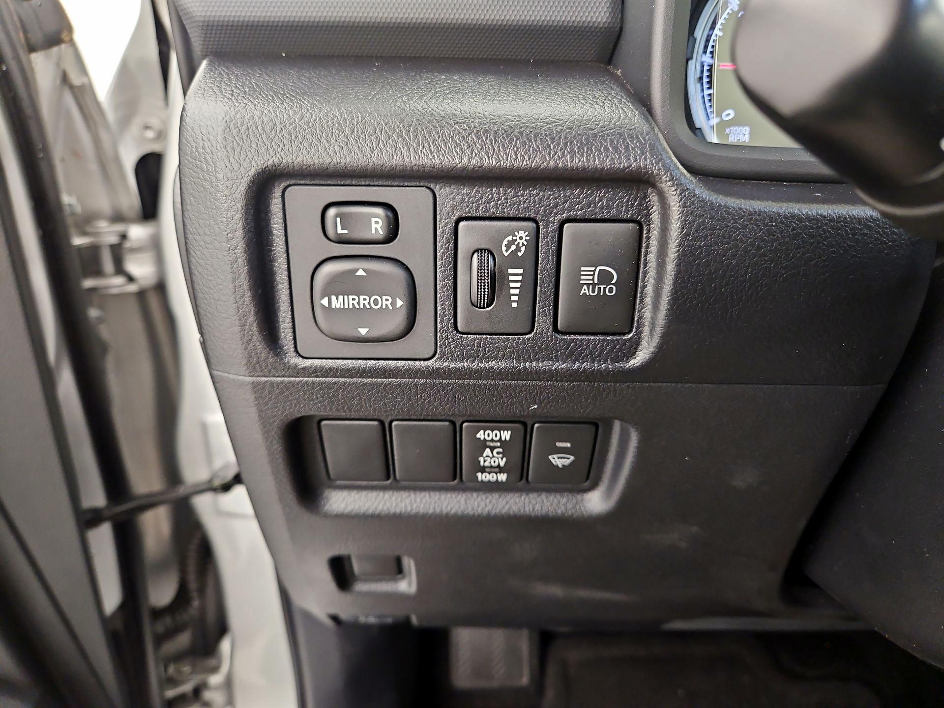 Thumbnail: 2023 Toyota 4Runner - 13