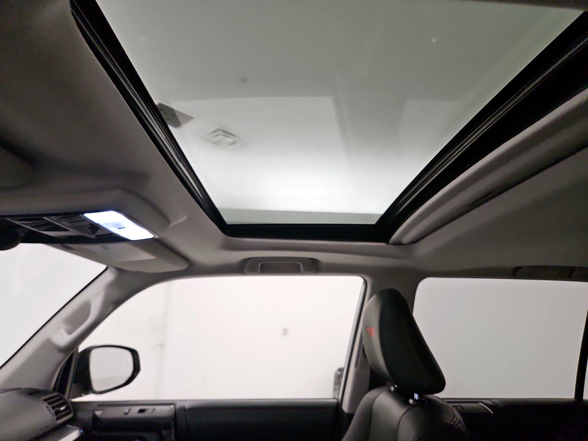 Thumbnail: 2023 Toyota 4Runner - 20