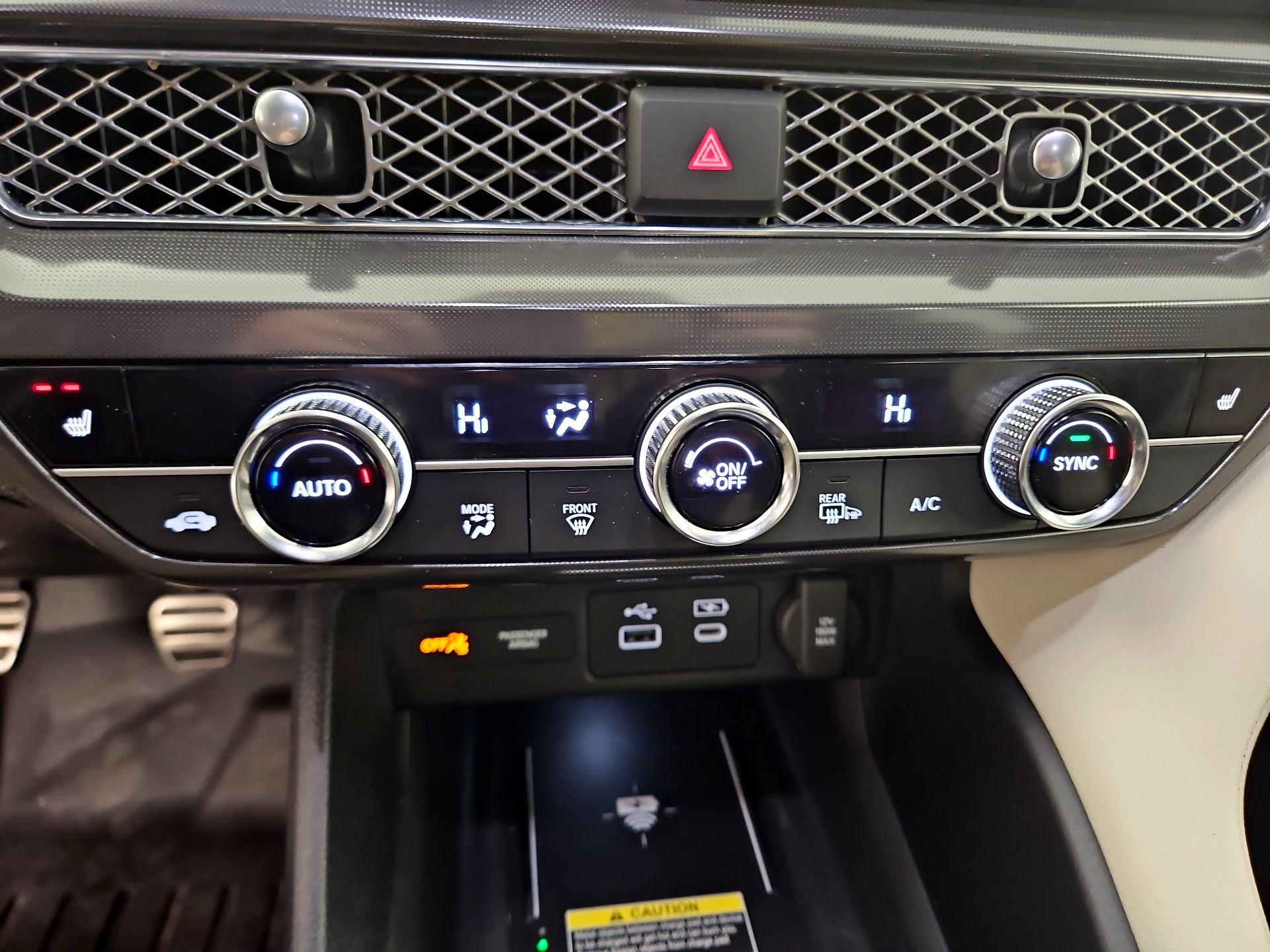 Thumbnail: 2024 Acura Integra - 15