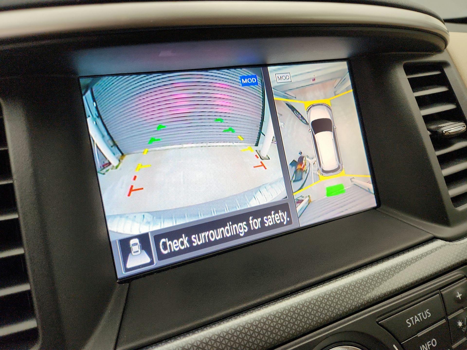 Thumbnail: 2017 Nissan Pathfinder - 15