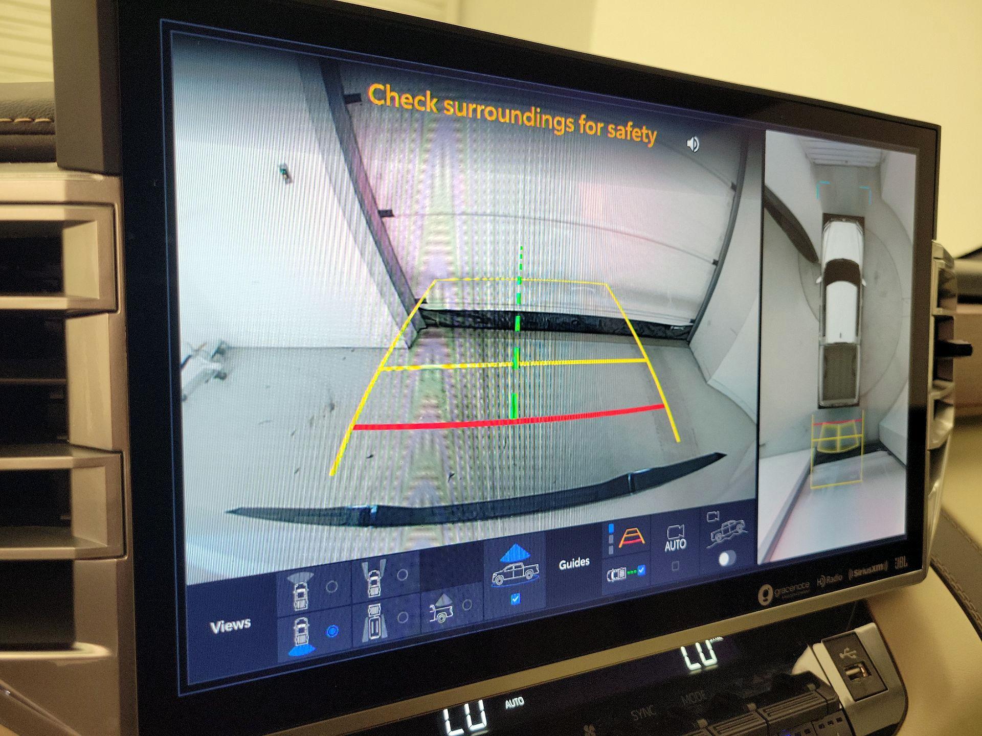 Thumbnail: 2022 Toyota Tundra - 14